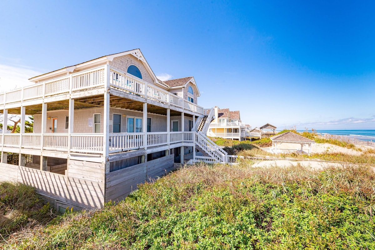 Village Views - Oceanfront, Hot Tub, CommunityPool