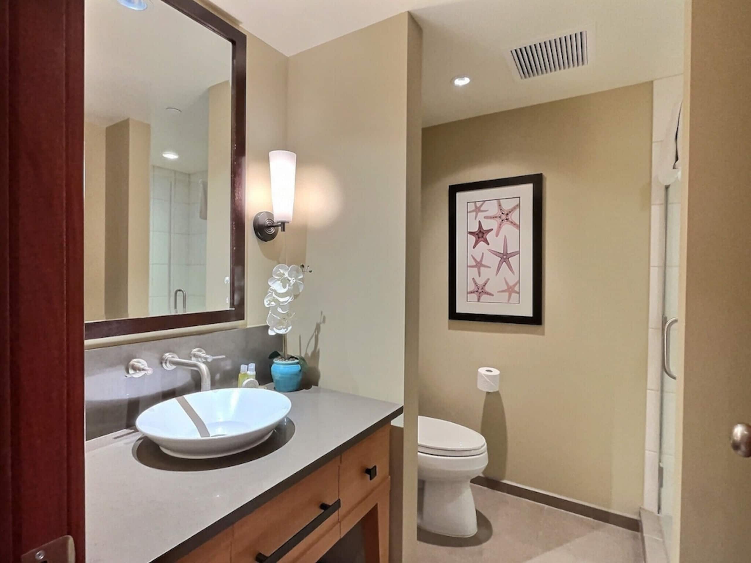 Condo in Kapolei · ★5.0 · 3 bedrooms · 5 beds · 3 private baths - Image 17