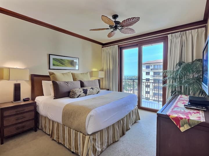 Dormitorio principal con acceso al lanai