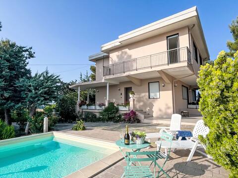 Villa Jose (PGI212) by Interhome