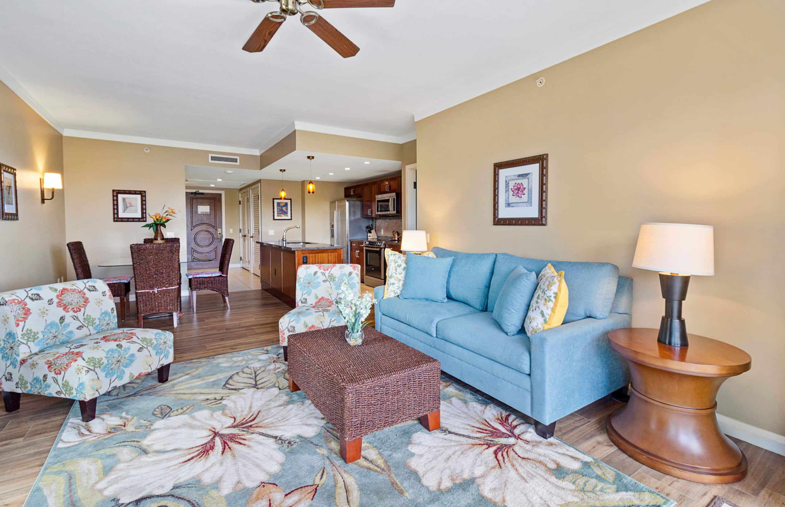 Condo in Lahaina · ★4.0 · 2 bedrooms · 3 beds · 2 baths - Image 9