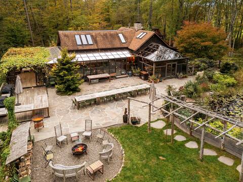 Nature Retreat on Animal Farm w Games, P, HT, FP