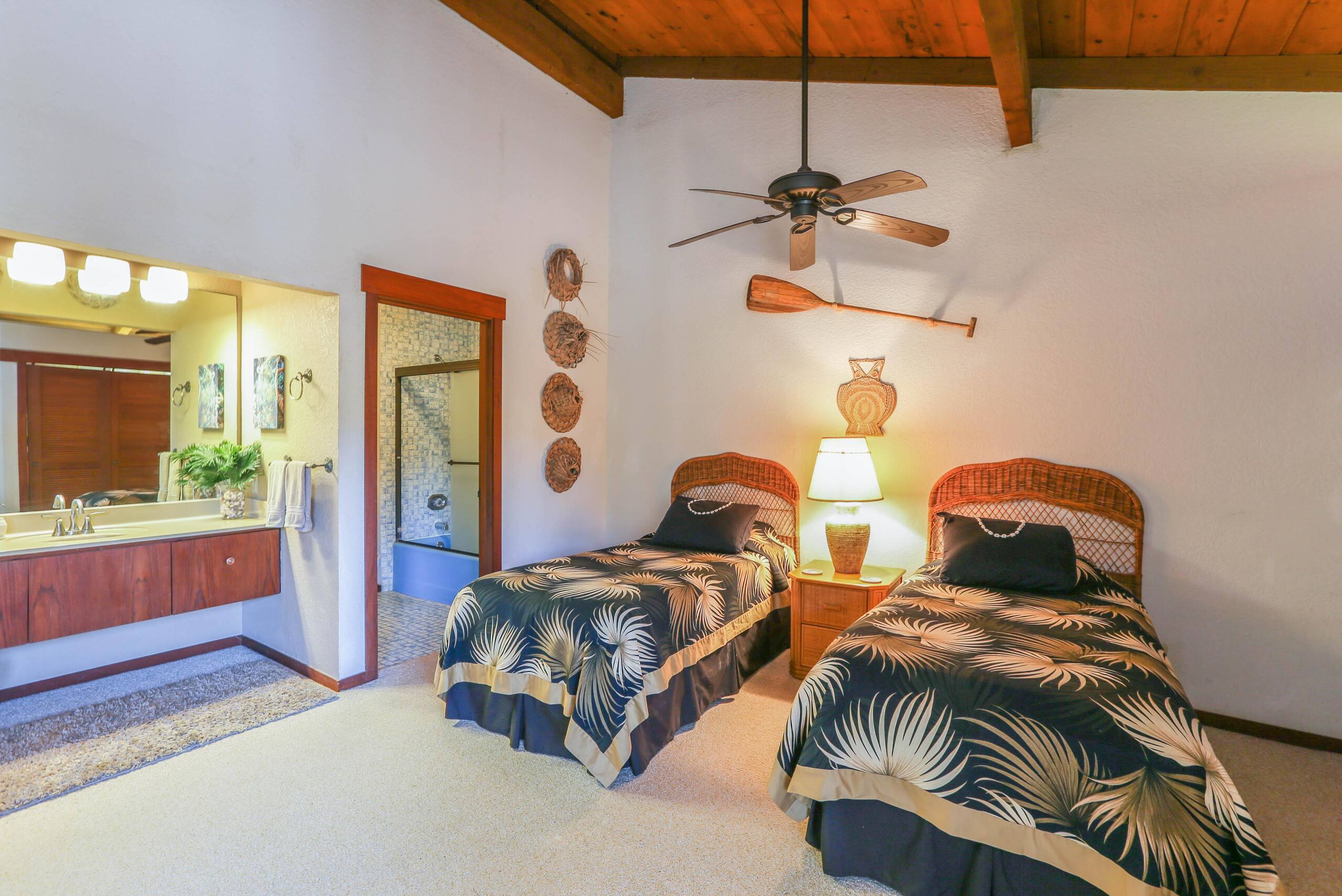 Condo in Koloa · ★4.81 · 2 bedrooms · 3 beds · 2 private baths - Image 14