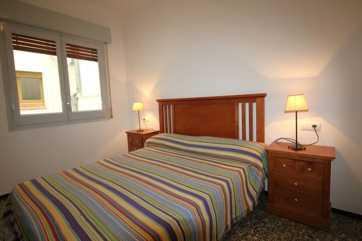 s. elcano 1-e – bright apartment, just 100 meters gallery image 5