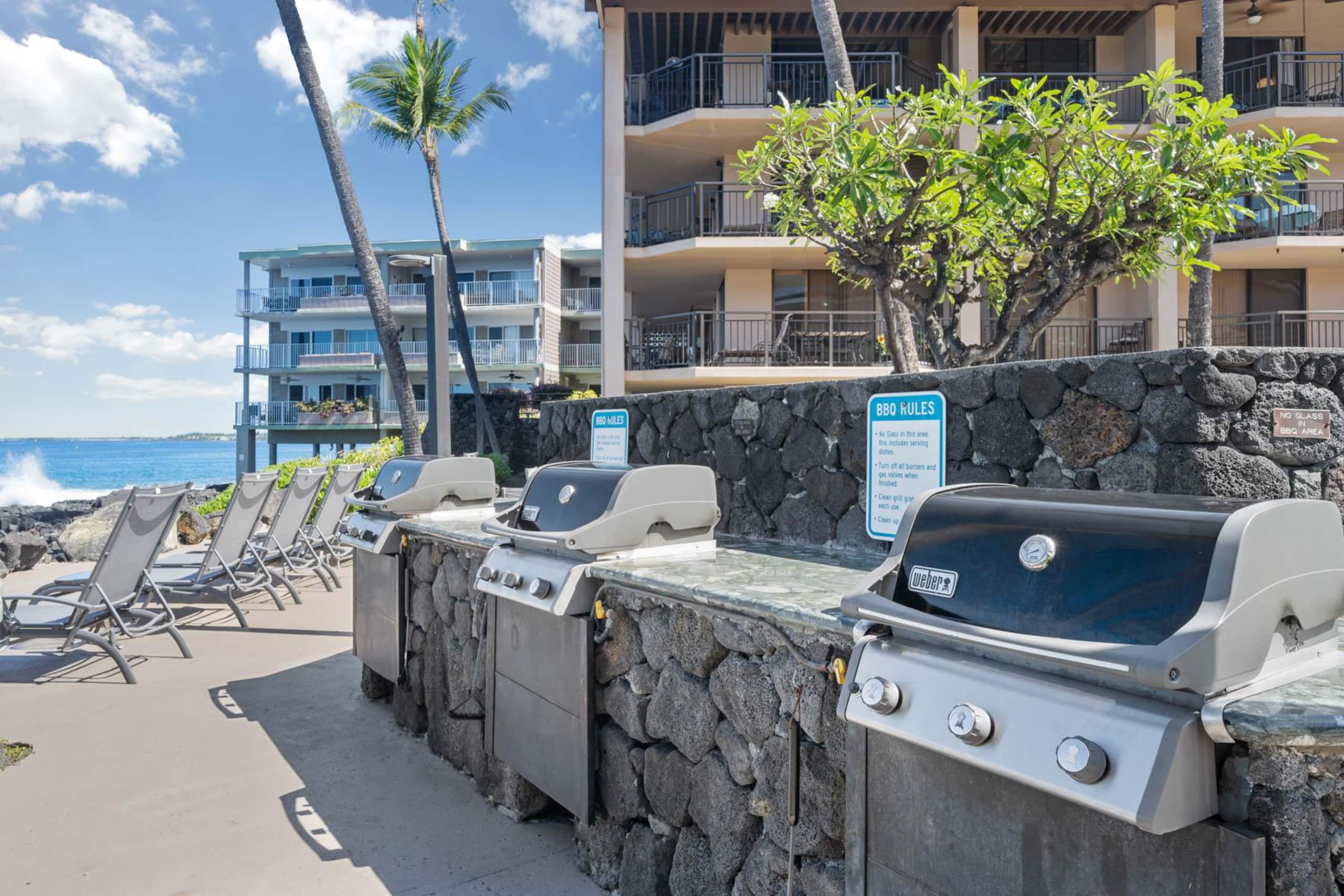 Condo in Kailua-Kona · ★4.94 · 2 bedrooms · 3 beds · 2 baths - Image 35