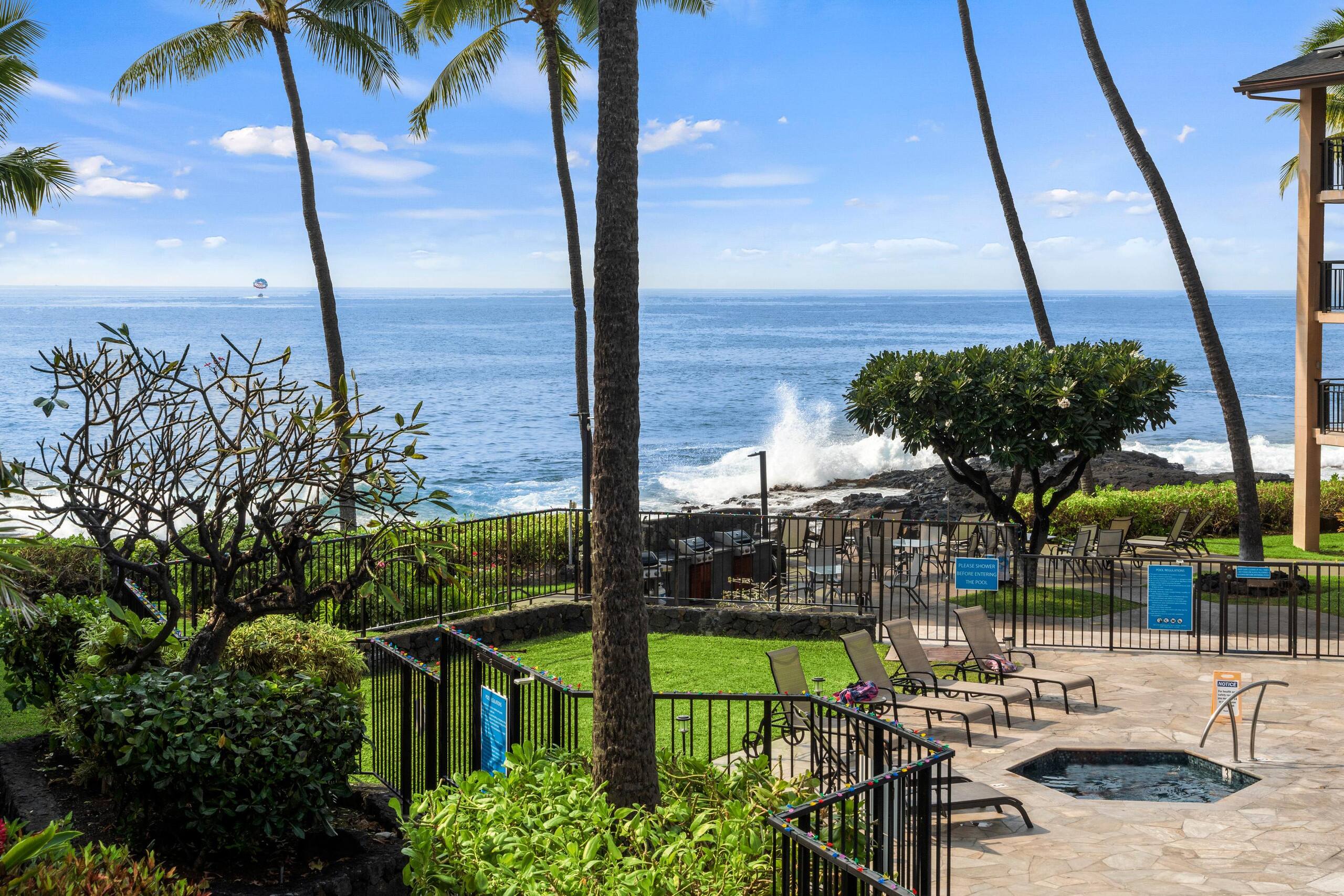 Condo in Kailua-Kona · ★4.94 · 2 bedrooms · 3 beds · 2 baths - Image 36