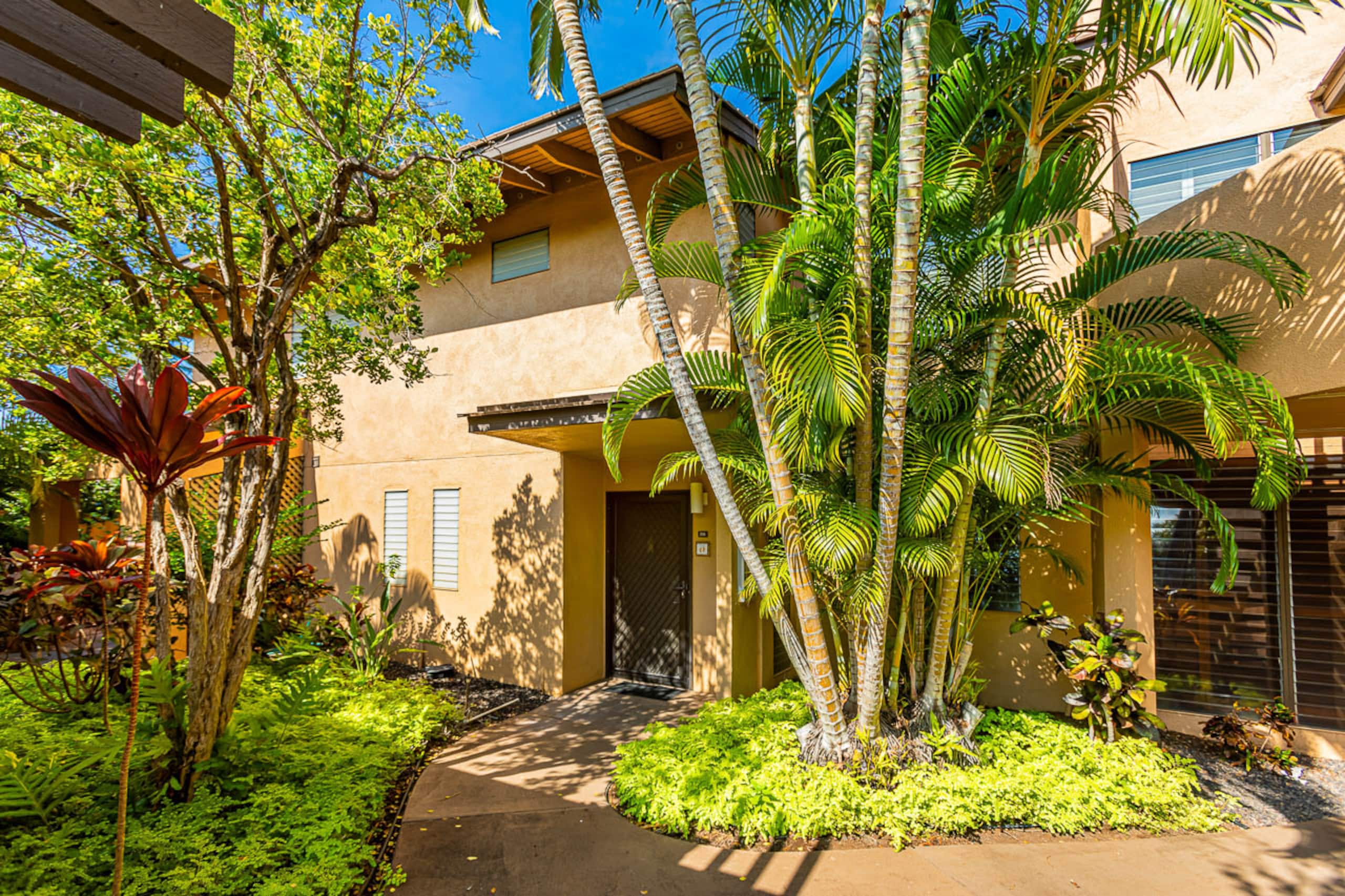 Townhouse in Kihei · ★4.28 · 2 bedrooms · 5 beds · 2.5 baths - Image 27
