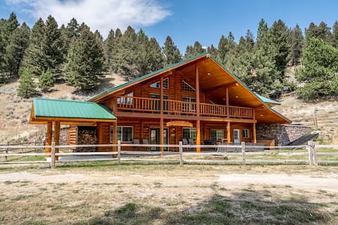 Duck Creek Ranch - Private Custom Log Home