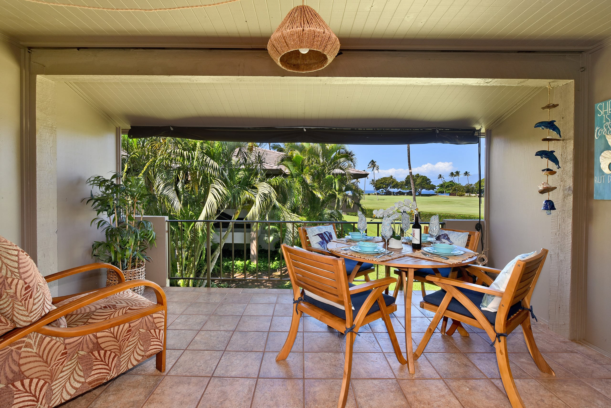 Condo in Lahaina · ★4.77 · 1 bedroom · 2 beds · 1 bath - Image 11
