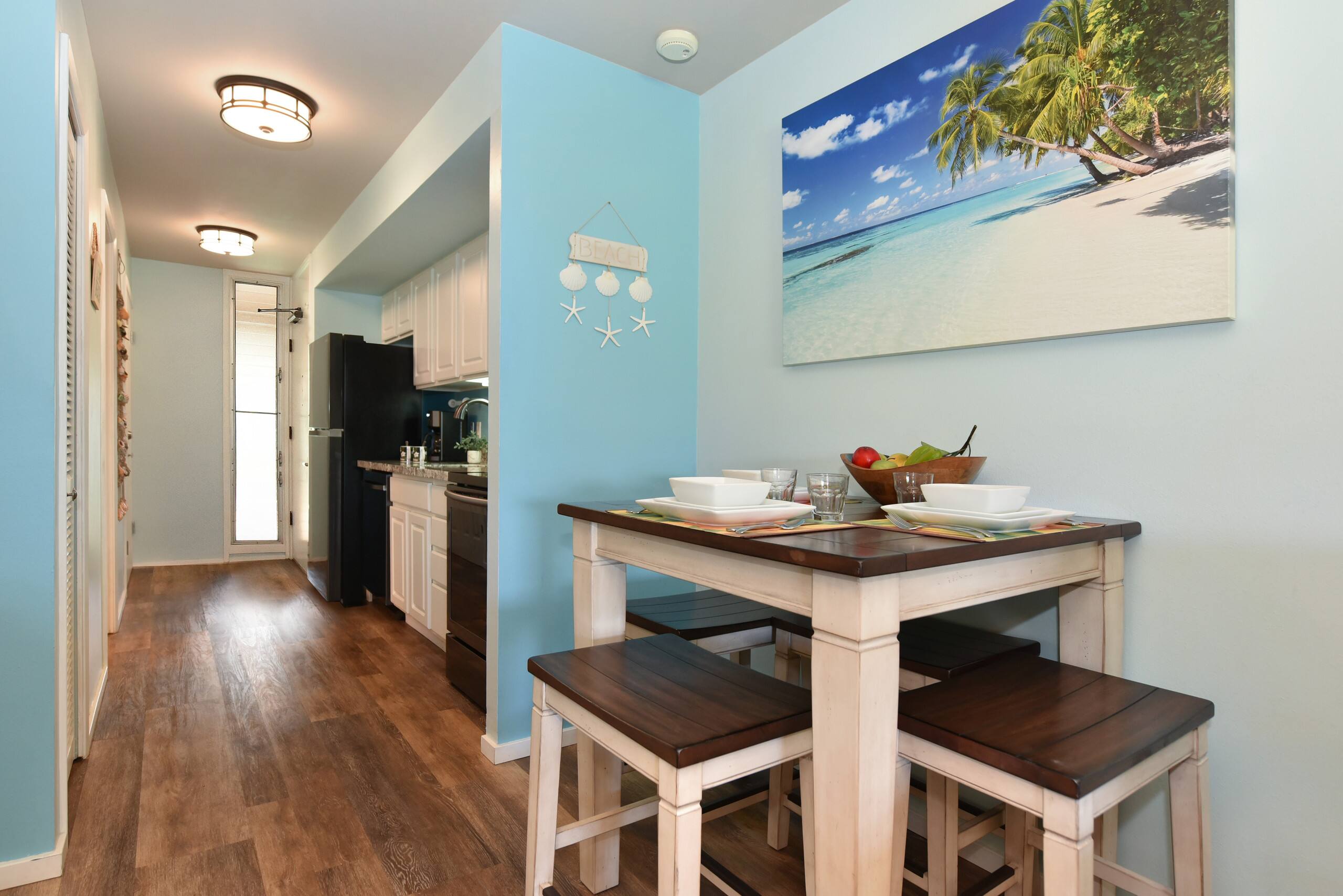 Condo in Lahaina · ★4.77 · 1 bedroom · 2 beds · 1 bath - Image 14