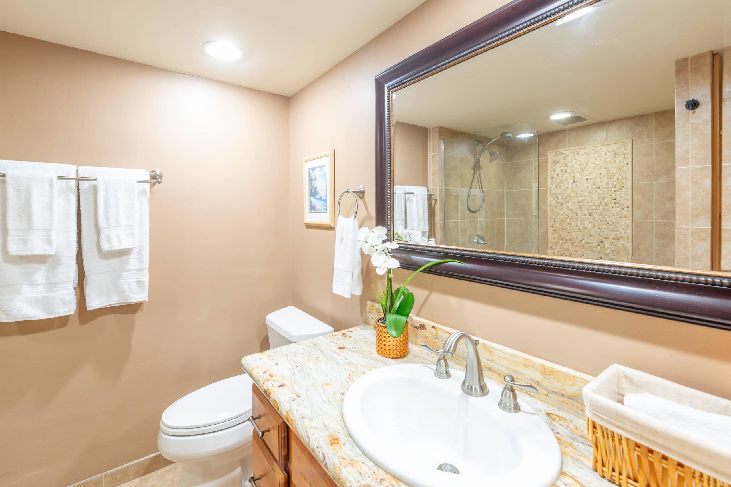 Condo in Kailua-Kona · ★4.87 · 2 bedrooms · 4 beds · 3 private baths - Image 12