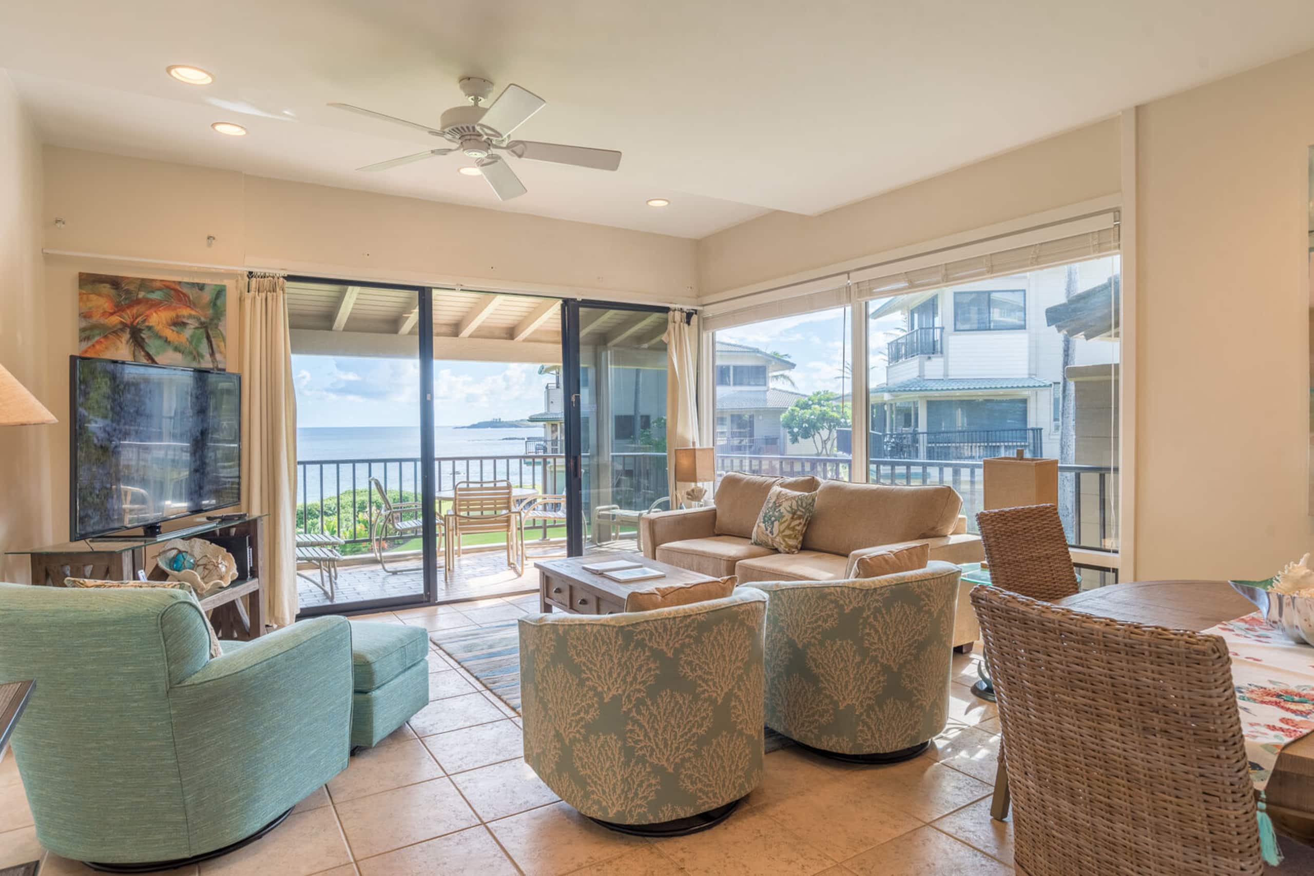 Condo in Kapalua · ★5.0 · 1 bedroom · 2 beds · 1.5 baths - Image 11