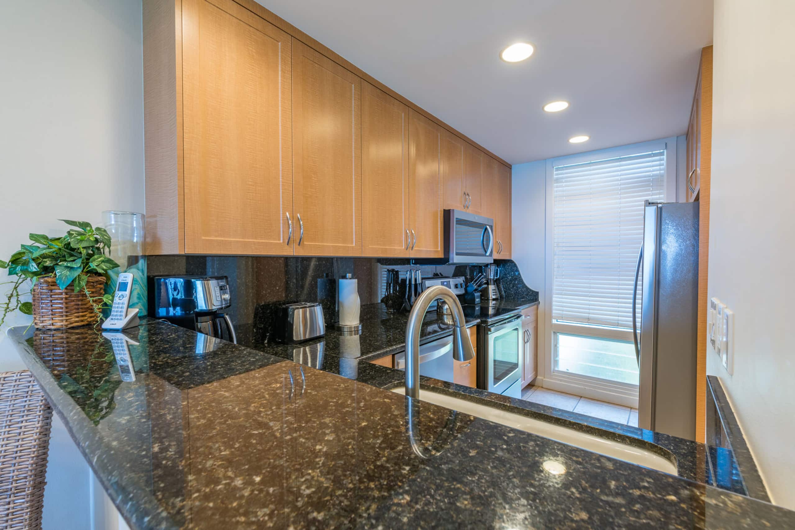 Condo in Kapalua · ★5.0 · 1 bedroom · 2 beds · 1.5 baths - Image 14