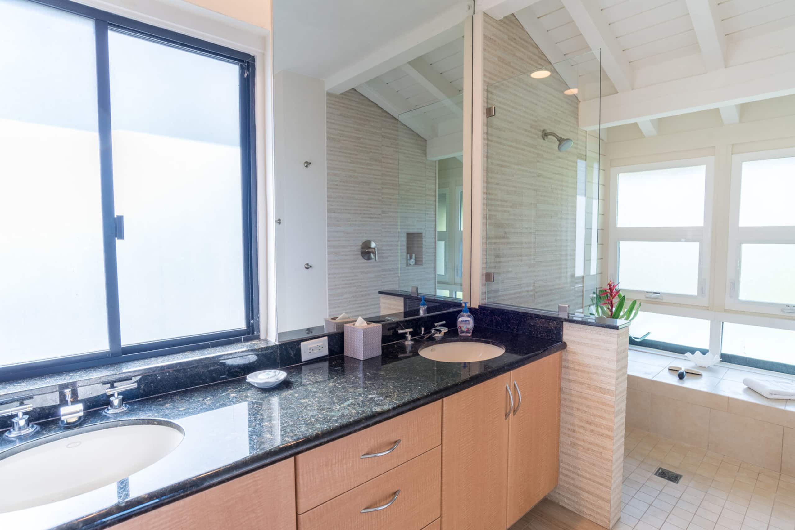 Condo in Kapalua · ★5.0 · 1 bedroom · 2 beds · 1.5 baths - Image 27