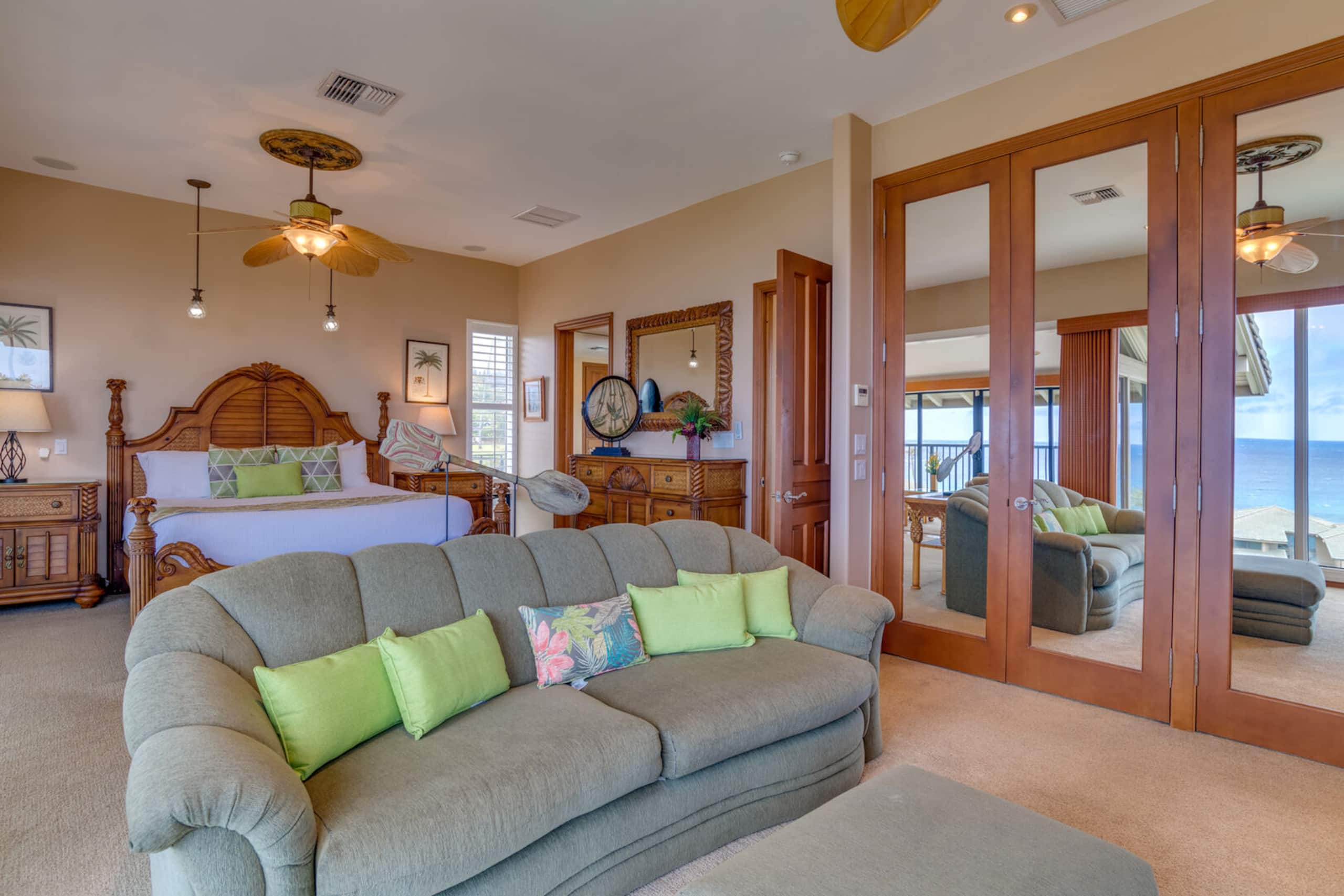 Condo in Lahaina · ★4.88 · 2 bedrooms · 4 beds · 2.5 baths - Image 9