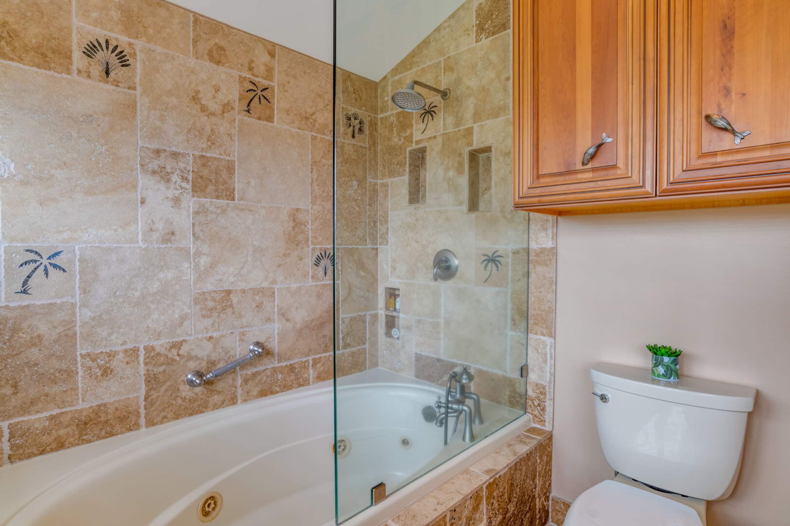 Condo in Lahaina · ★4.88 · 2 bedrooms · 4 beds · 2.5 baths - Image 28