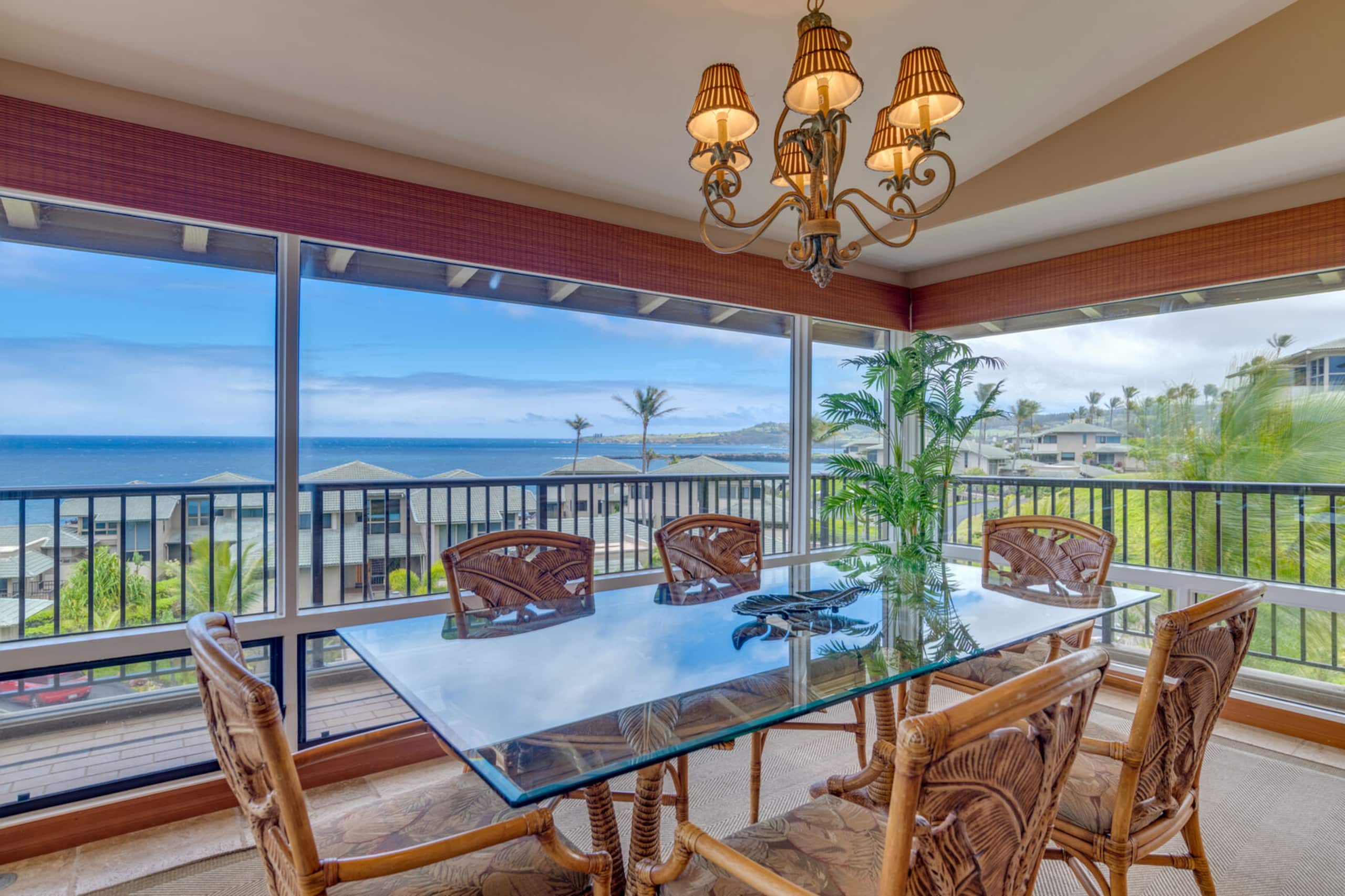 Condo in Lahaina · ★4.88 · 2 bedrooms · 4 beds · 2.5 baths - Image 7