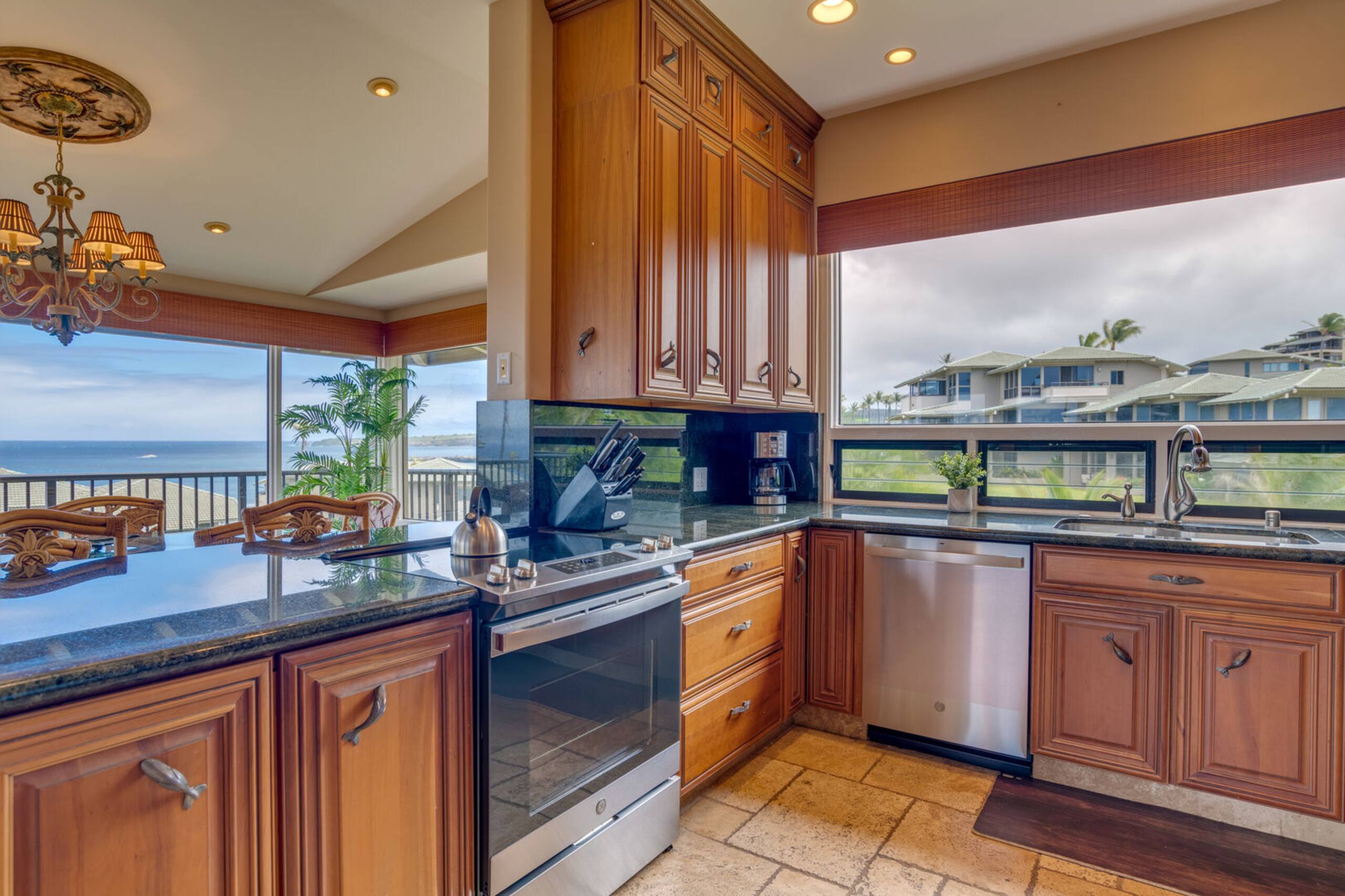 Condo in Lahaina · ★4.88 · 2 bedrooms · 4 beds · 2.5 baths - Image 2