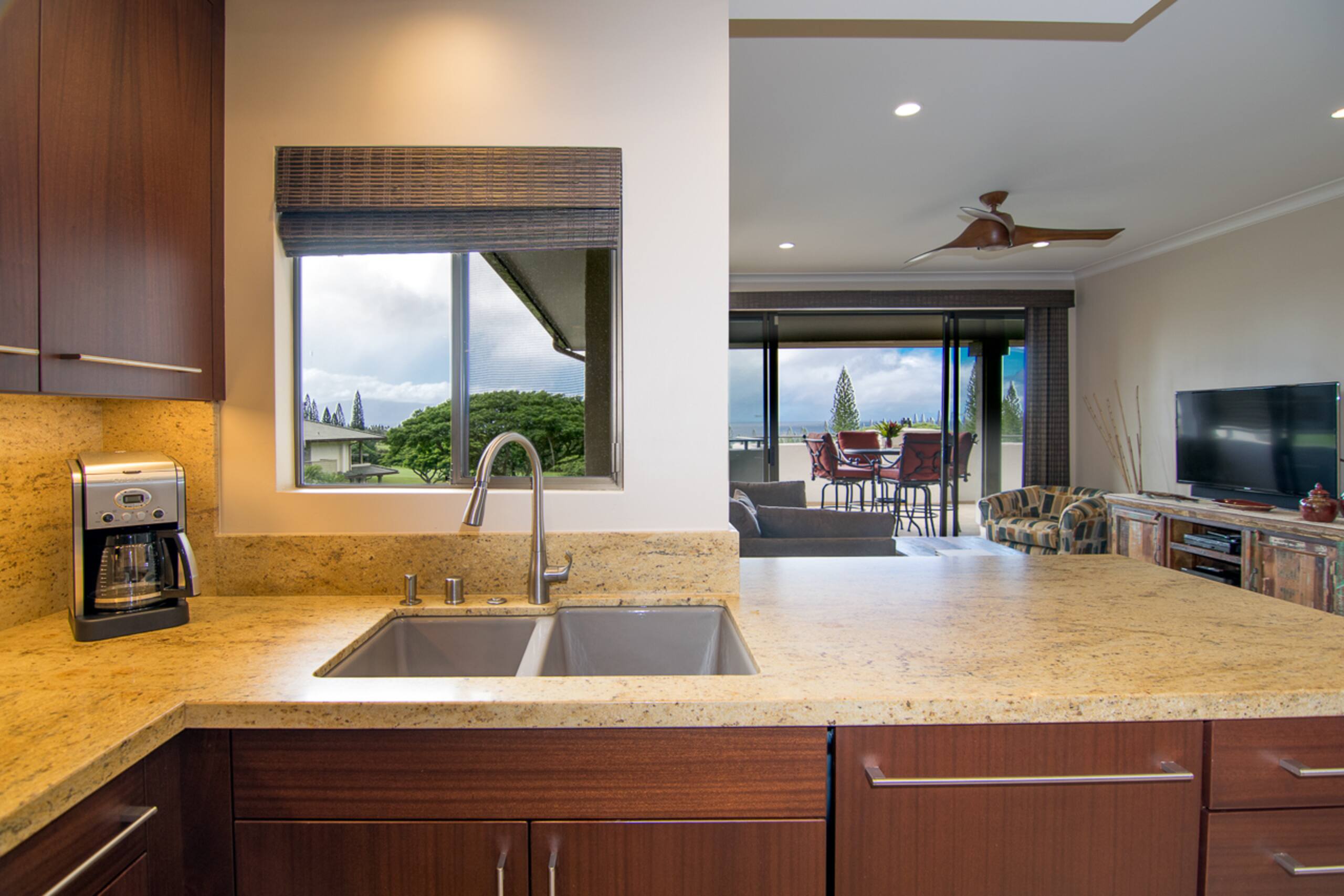Condo in Kapalua · ★5.0 · 1 bedroom · 2 beds · 2 baths - Image 15