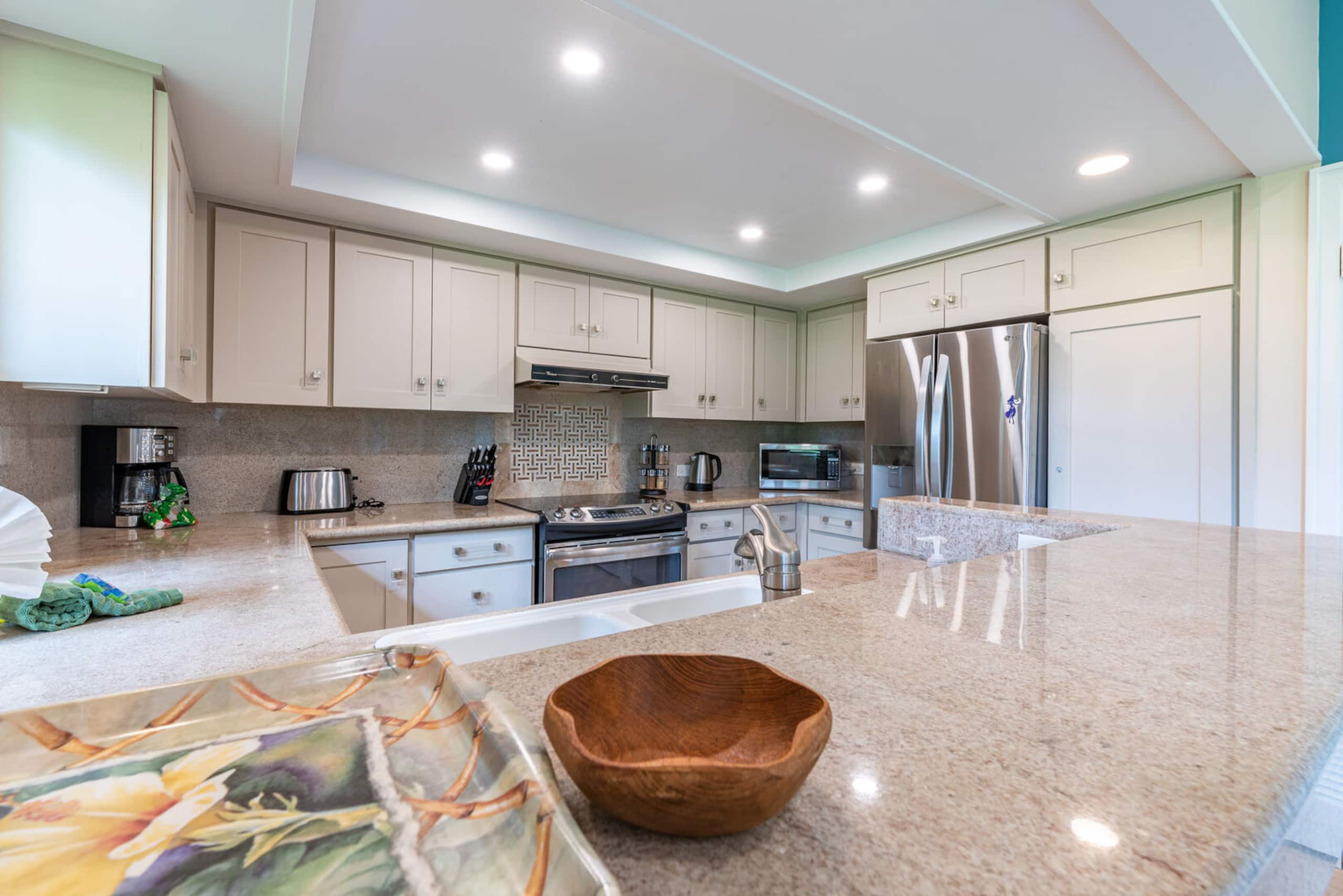 Condo in Kapalua · ★4.88 · 1 bedroom · 2 beds · 2 baths - Image 10