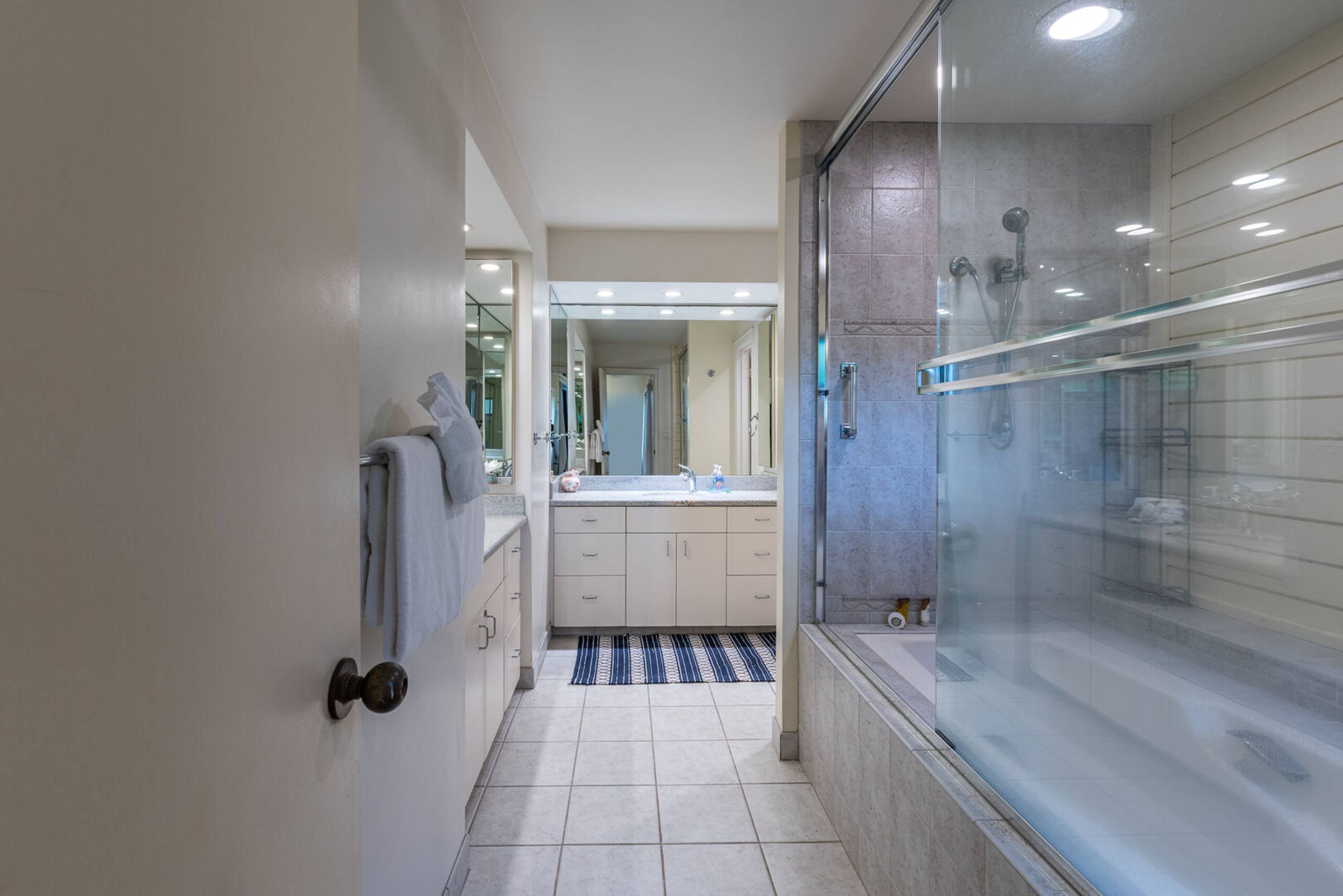 Condo in Kapalua · ★4.88 · 1 bedroom · 2 beds · 2 baths - Image 27