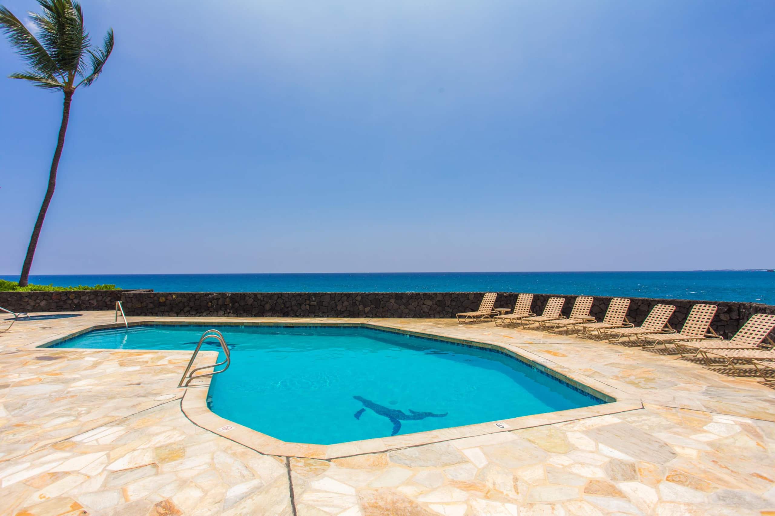 Condo in Kailua-Kona · ★5.0 · 2 bedrooms · 3 beds · No bathroom - Image 22
