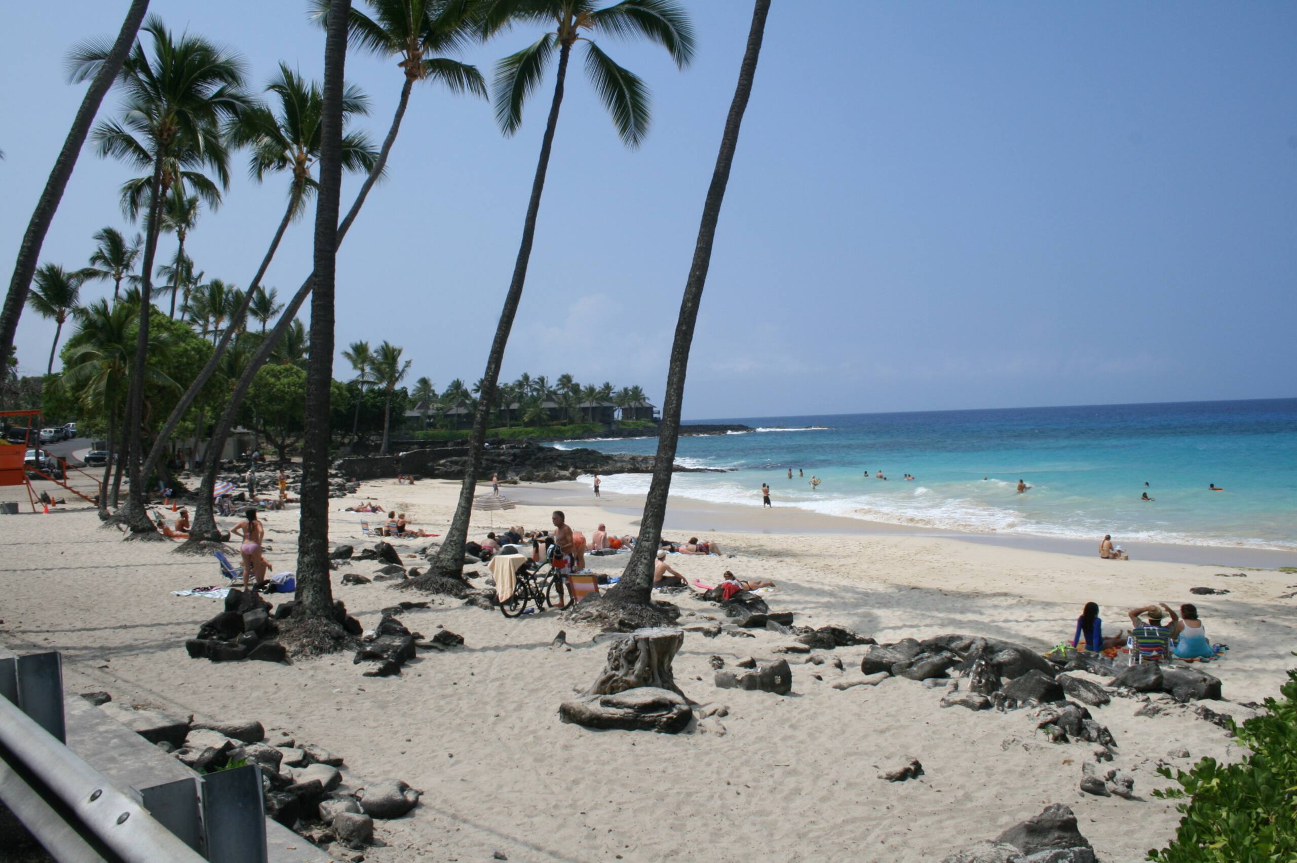 Condo in Kailua-Kona · ★4.17 · 2 bedrooms · 2 beds · 1.5 baths - Image 23