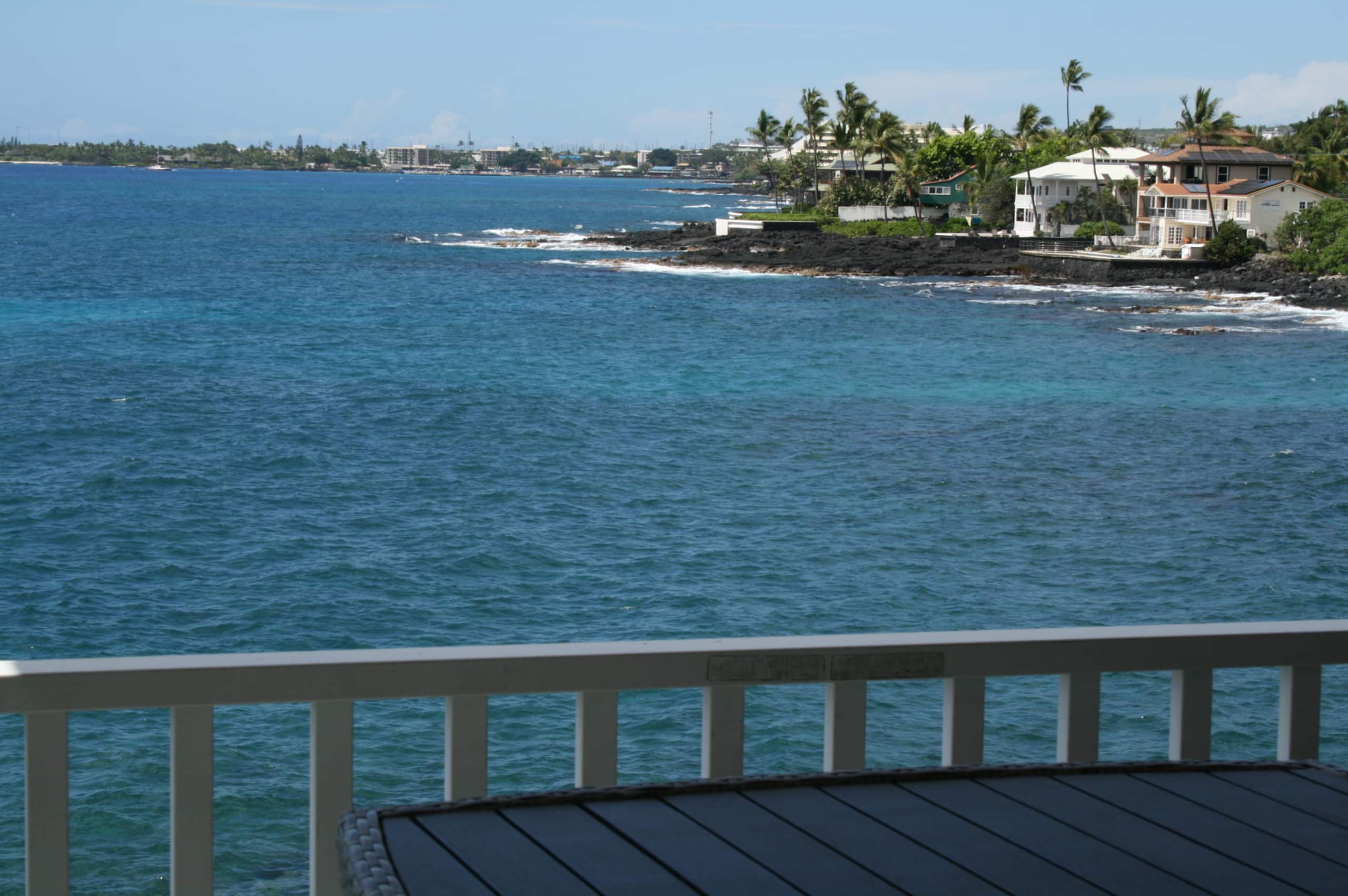 Condo in Kailua-Kona · ★4.75 · 1 bedroom · 2 beds · No bathroom - Image 14