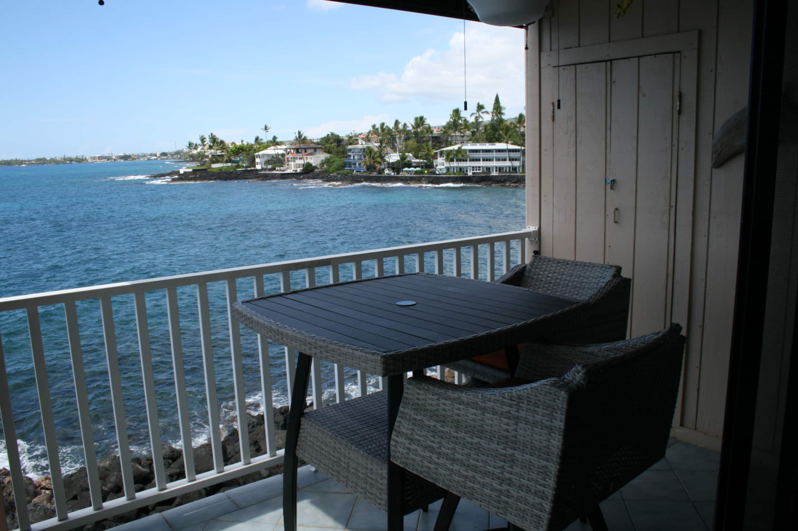 Condo in Kailua-Kona · ★4.75 · 1 bedroom · 2 beds · No bathroom - Image 13