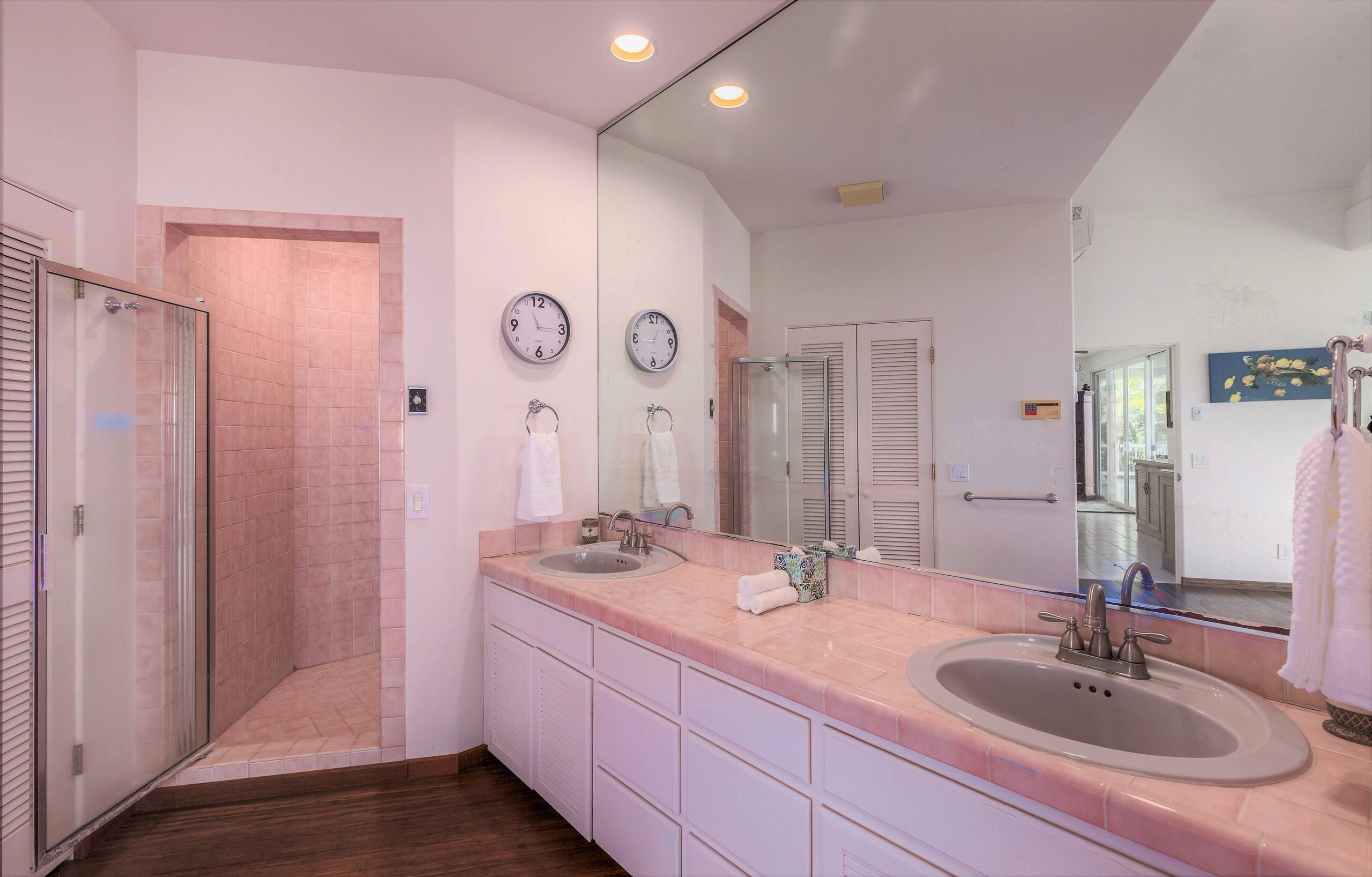 Home in Kailua-Kona · ★5.0 · 3 bedrooms · 3 beds · Half-bath - Image 14