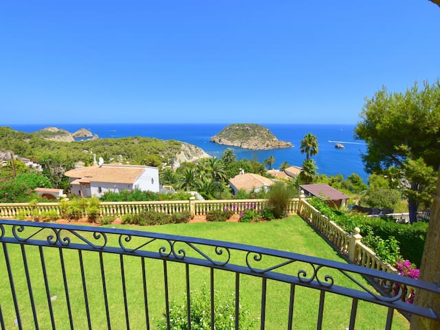 Webvillas managed Airbnb listing 1