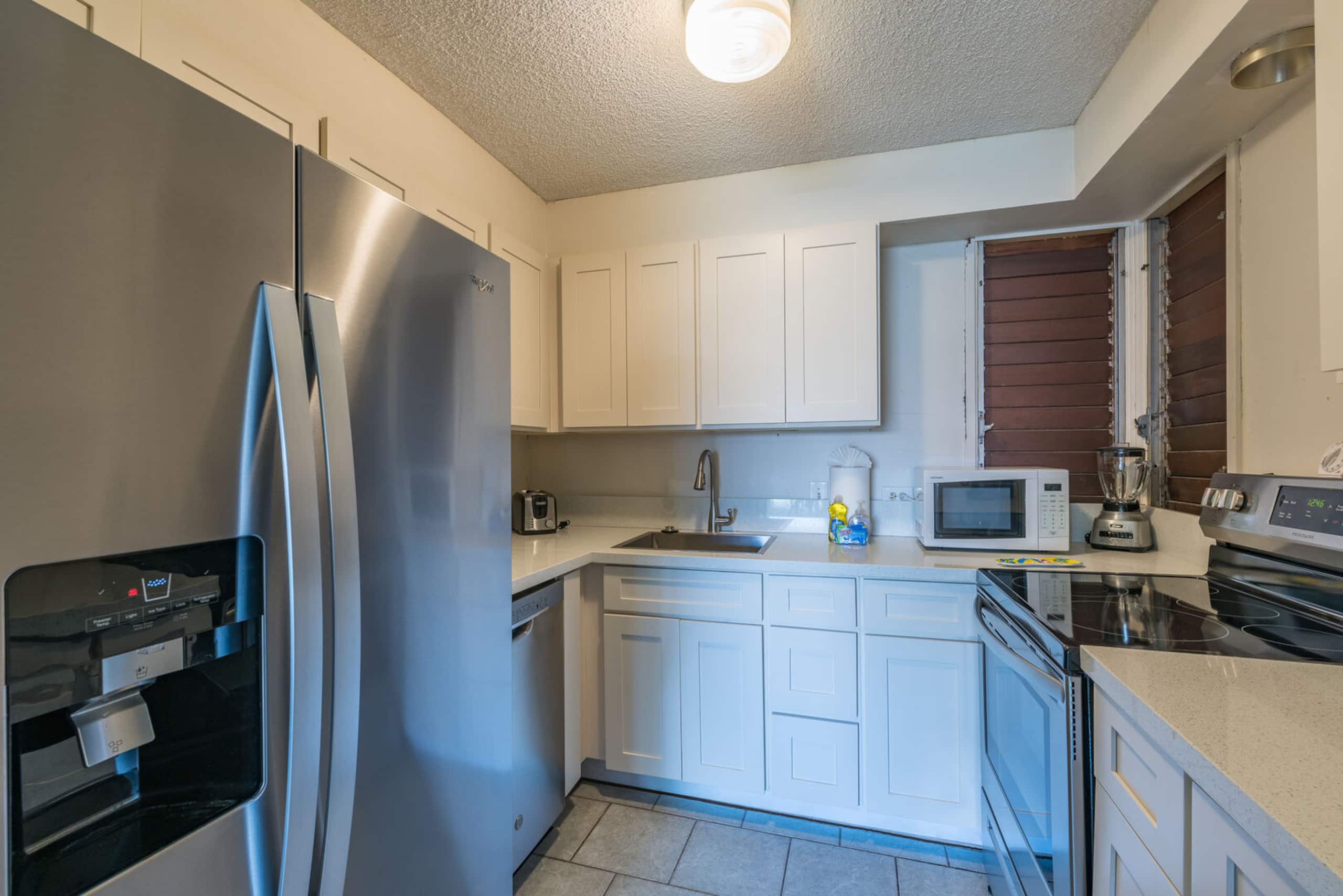Condo in Lahaina · ★4.62 · 1 bedroom · 3 beds · 2 baths - Image 10