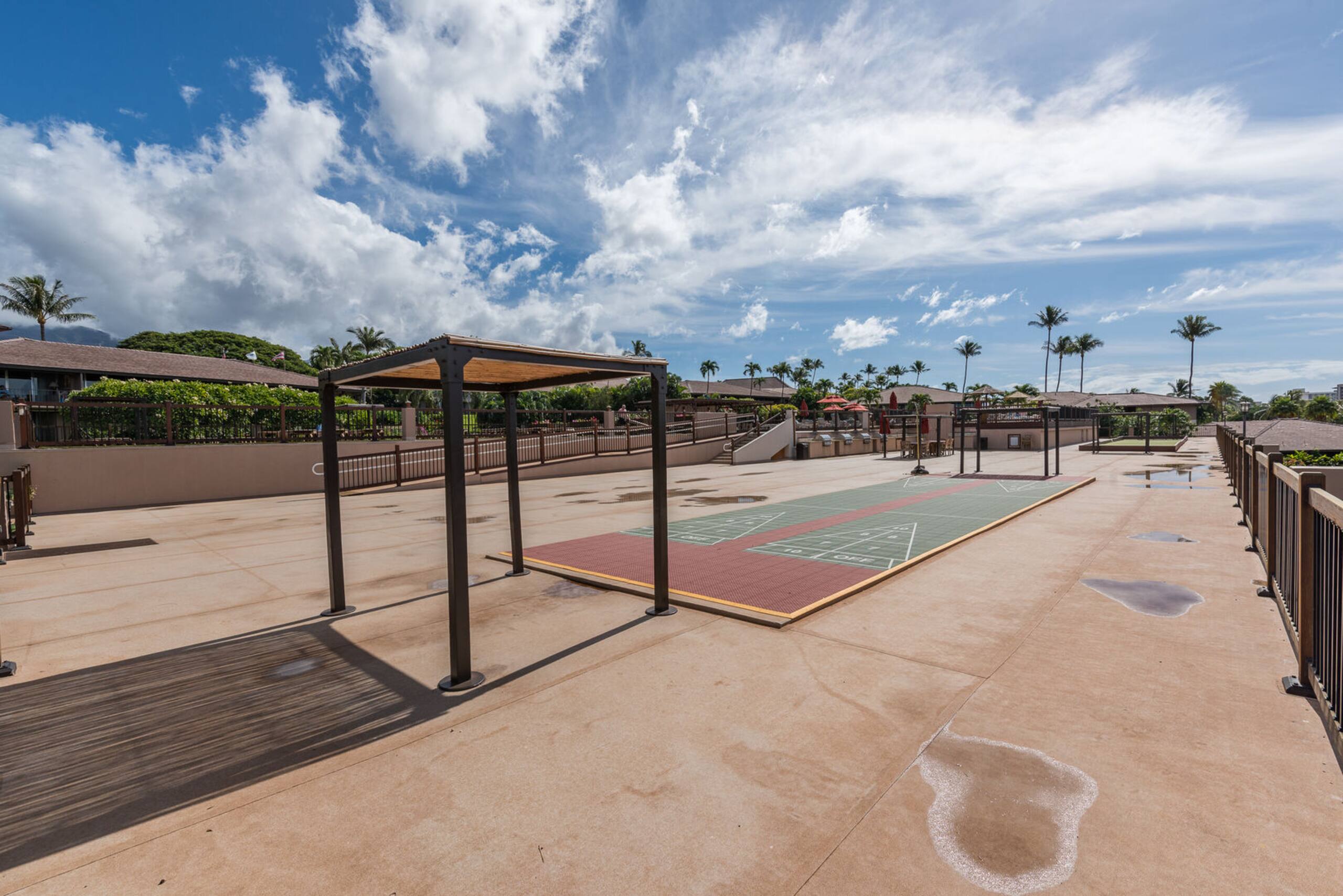Condo in Lahaina · ★4.62 · 1 bedroom · 3 beds · 2 baths - Image 34