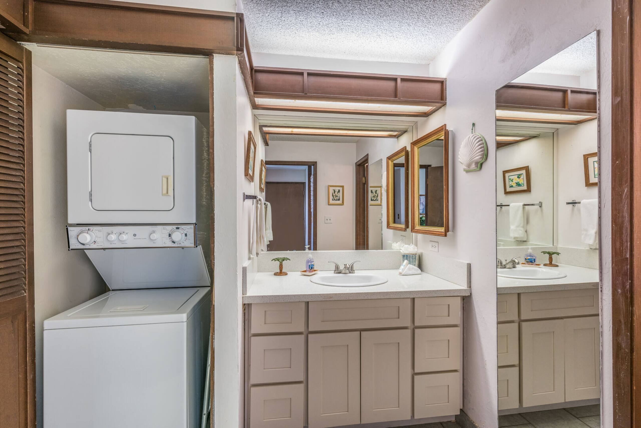 Condo in Lahaina · ★4.62 · 1 bedroom · 3 beds · 2 baths - Image 20