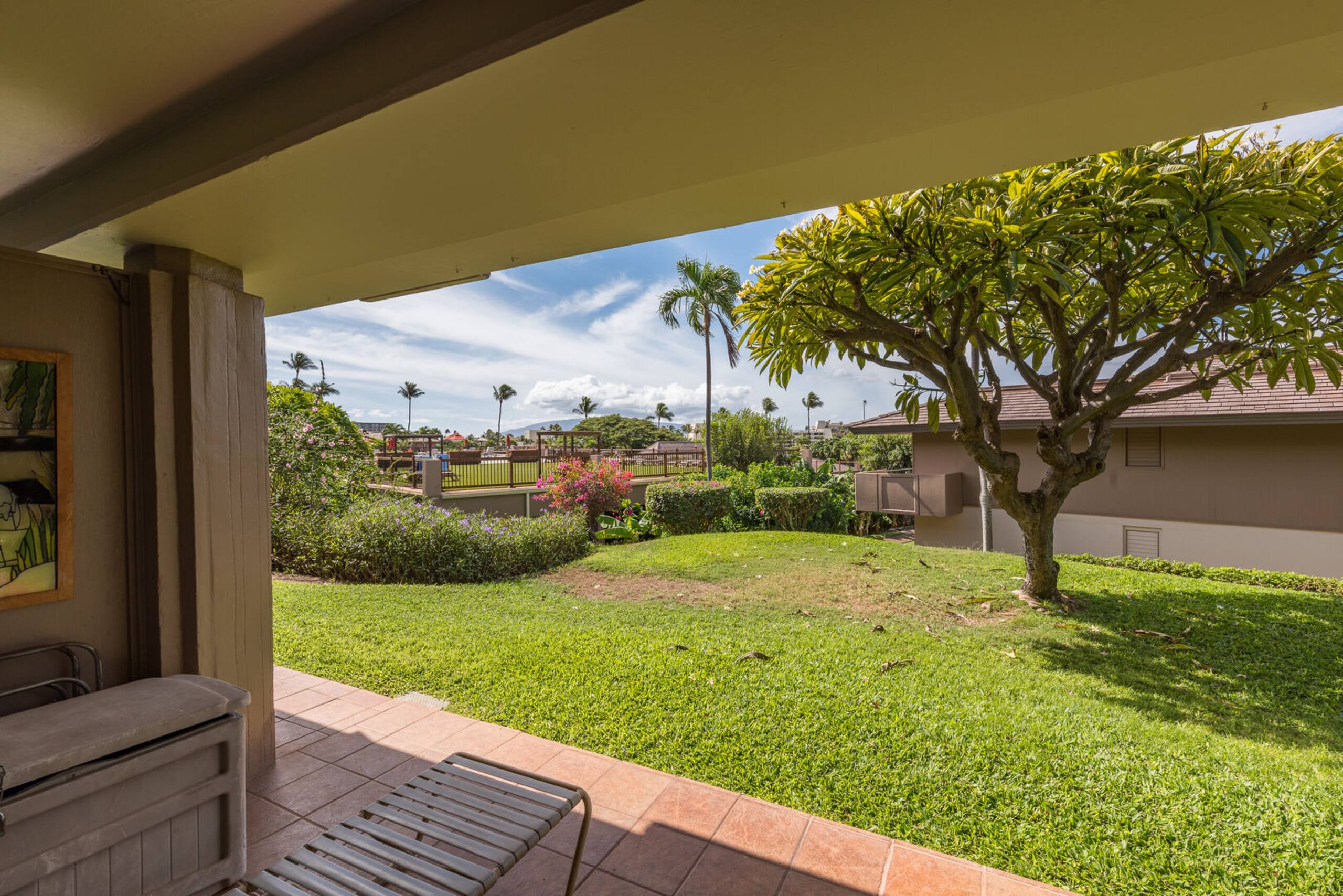 Condo in Lahaina · ★4.62 · 1 bedroom · 3 beds · 2 baths - Image 18