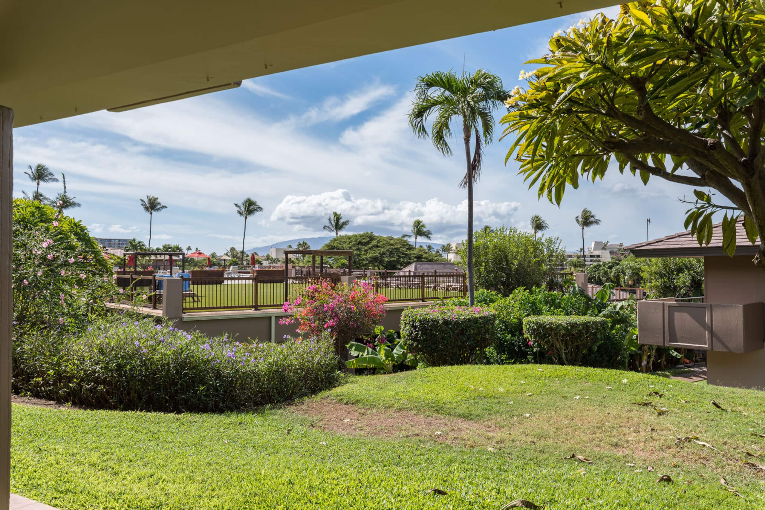 Condo in Lahaina · ★4.62 · 1 bedroom · 3 beds · 2 baths - Image 1