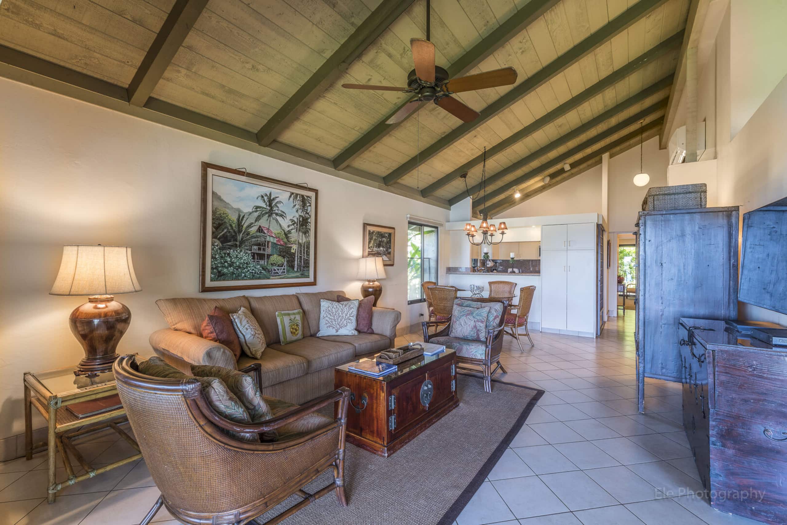Condo in Napili-Honokowai · ★5.0 · 2 bedrooms · 4 beds · 2 baths - Image 3