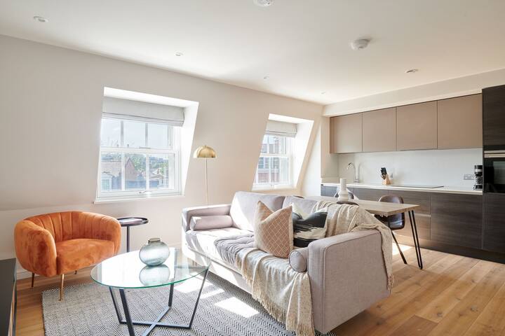 Sonder Sloane Square | Two-Bedroom Apartment