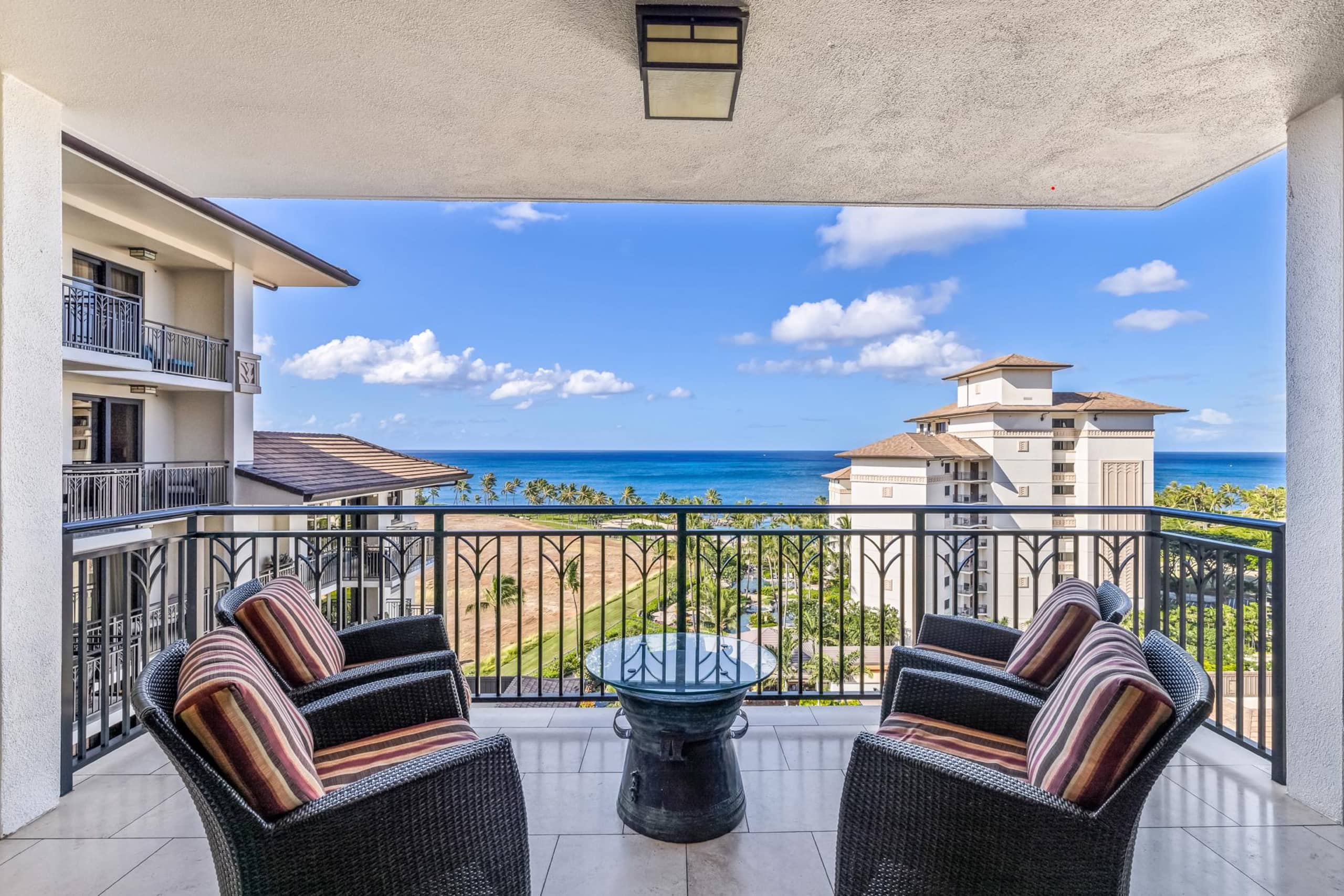 Condo in Kapolei · ★4.94 · 3 bedrooms · 6 beds · 2.5 private baths - Image 8