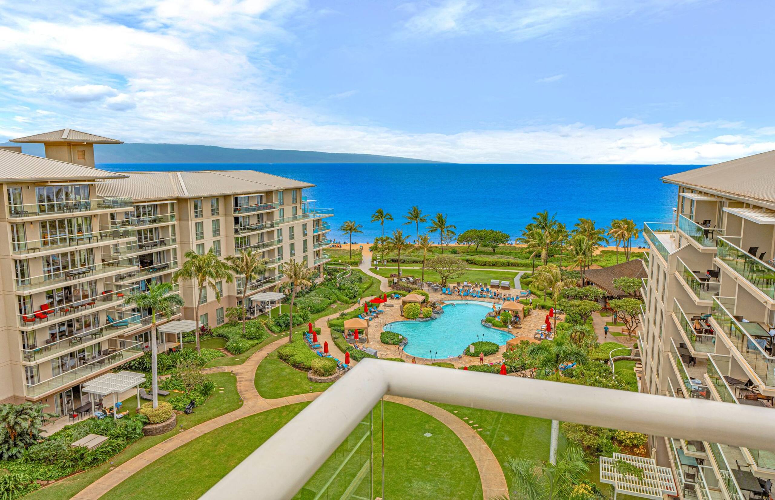 Condo in Lahaina · ★4.93 · 2 bedrooms · 3 beds · 2 baths - Image 17
