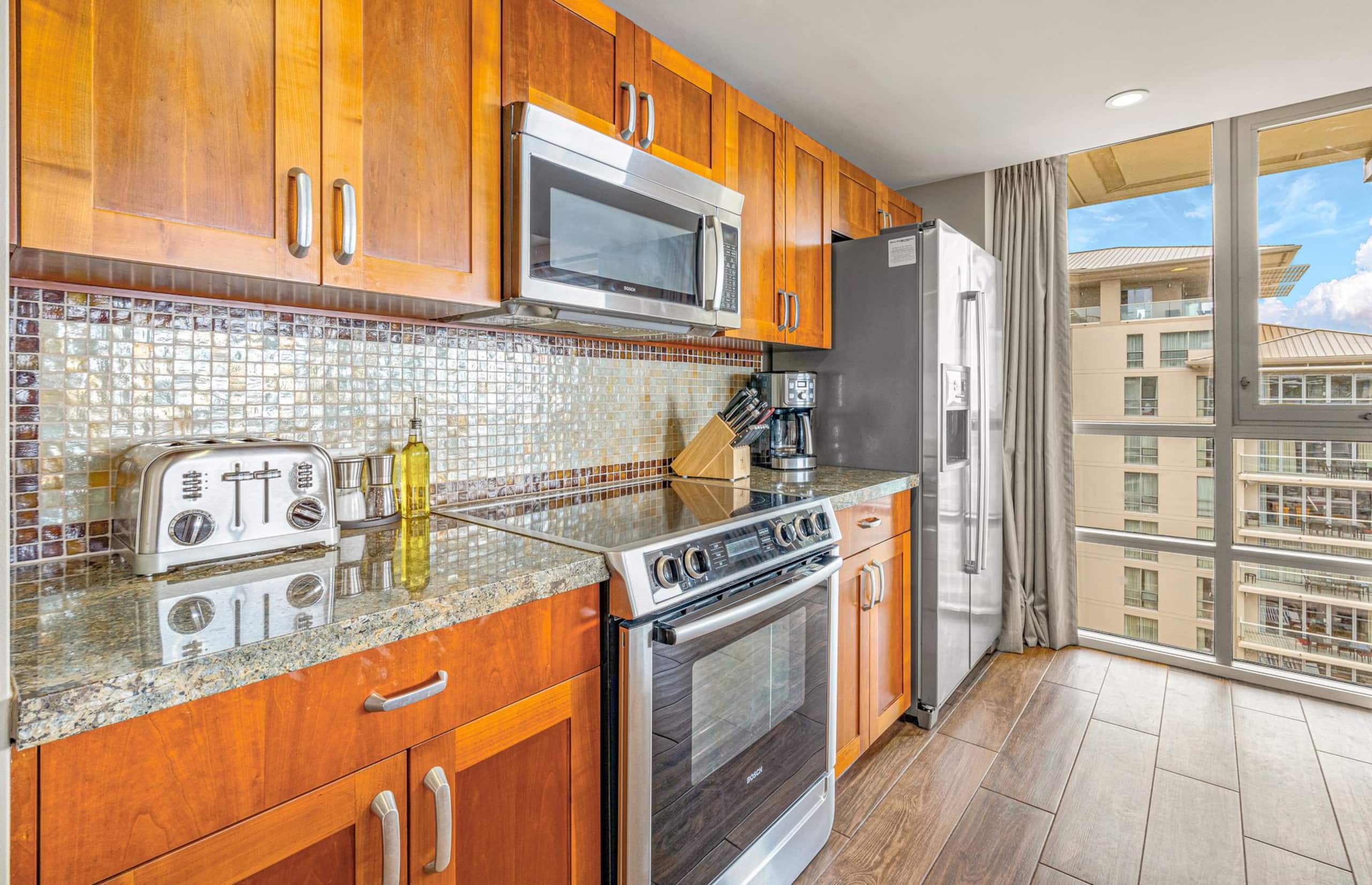 Condo in Lahaina · ★4.93 · 2 bedrooms · 3 beds · 2 baths - Image 8