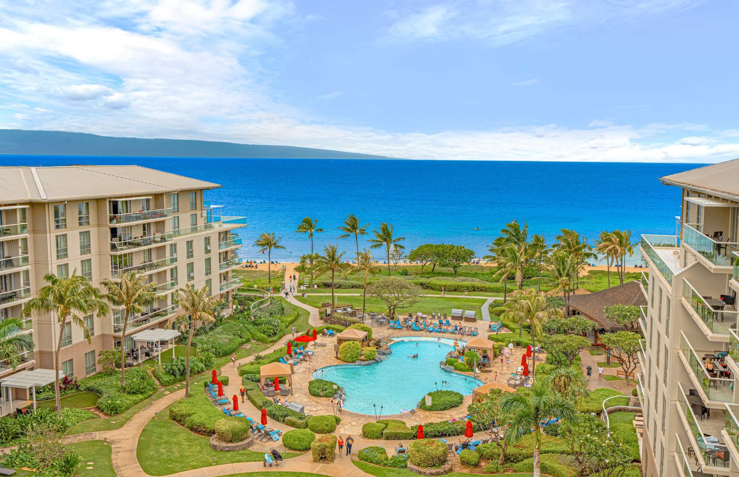 Condo in Lahaina · ★4.93 · 2 bedrooms · 3 beds · 2 baths - Image 25