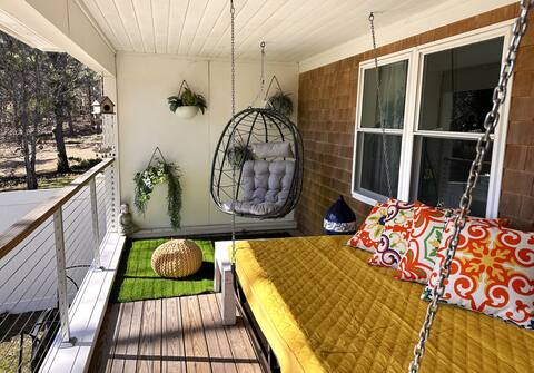King bed/Hot Tub/Waterfront-The Lotus