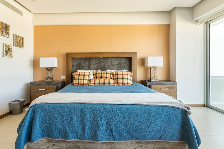 Hlavná spálňa s manželskou posteľou King