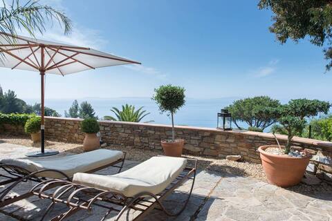 Charming | panoramic sea-view | private heated poo