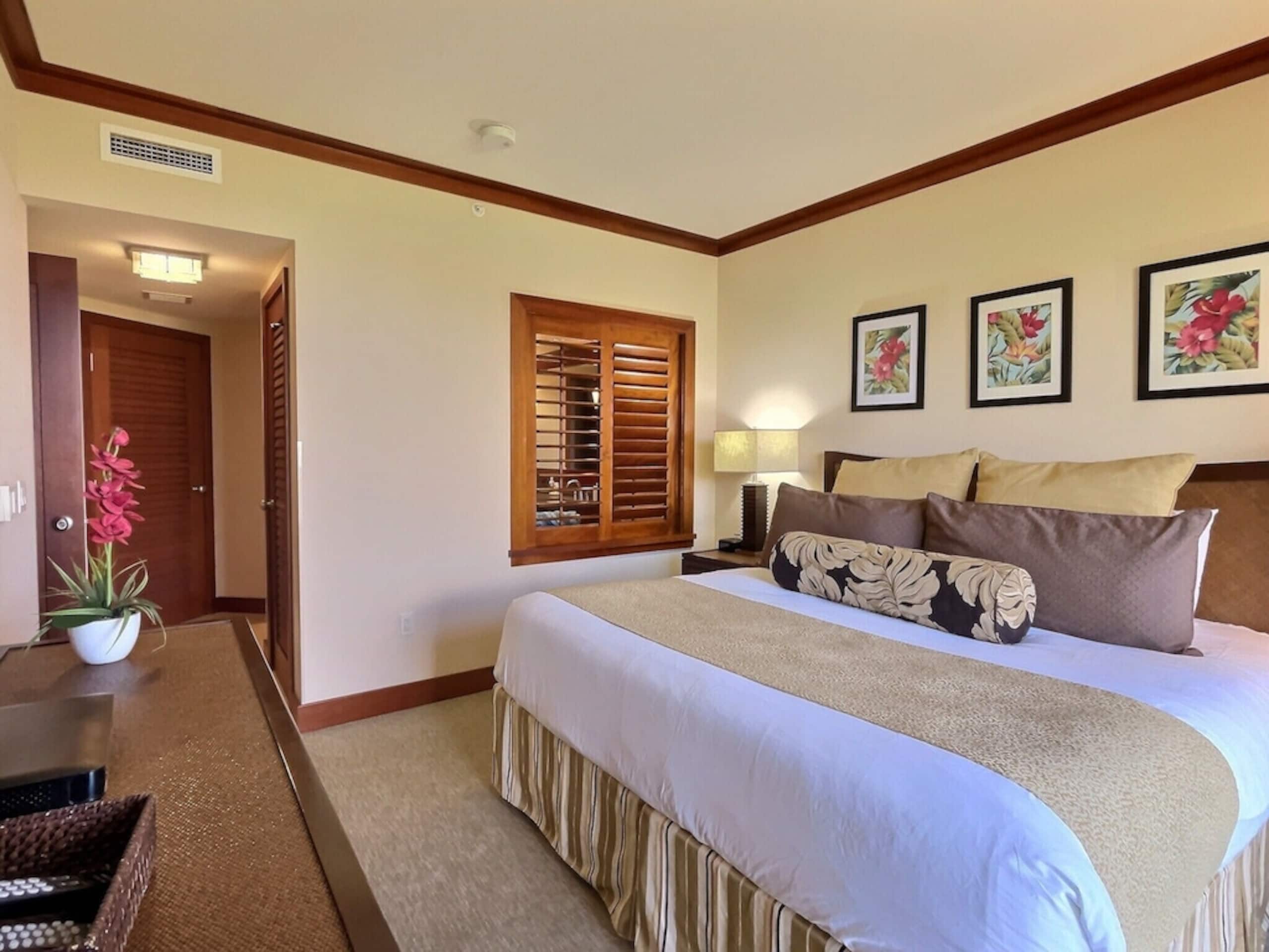 Condo in Kapolei · ★4.93 · 2 bedrooms · 4 beds · 2 private baths - Image 1