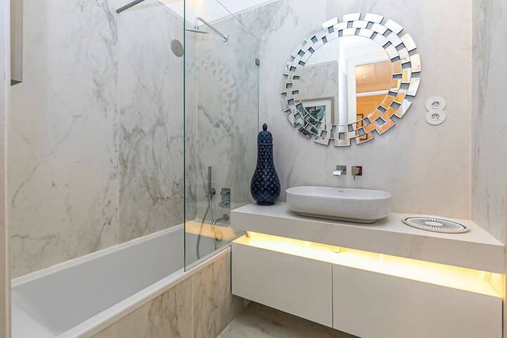 NEW AUGUSTA 229 STREET avec ASCENSEUR🎯CiTy Center gallery image 4