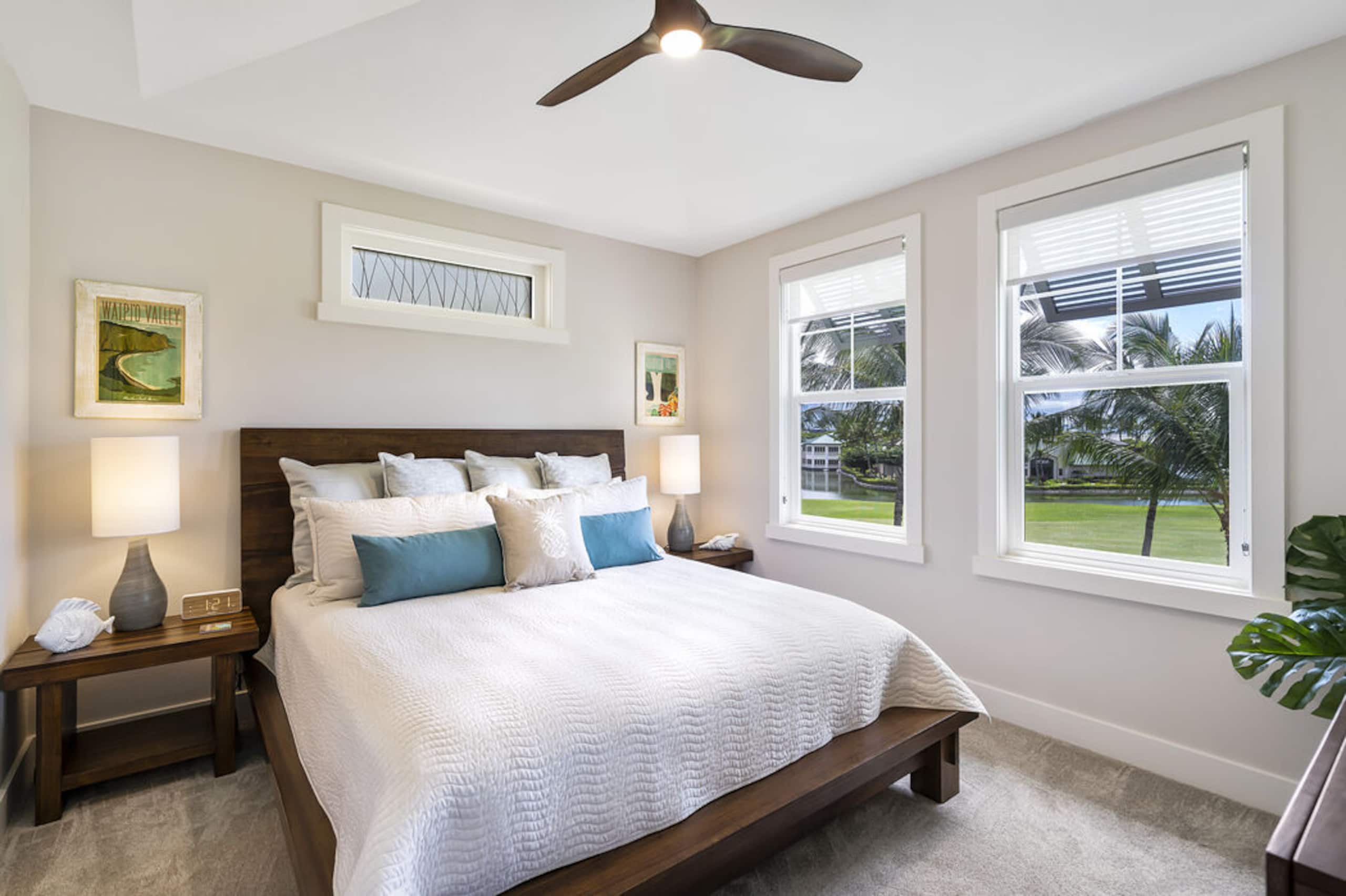 Penthouse w/ Golf & Lake Views - Photo 12