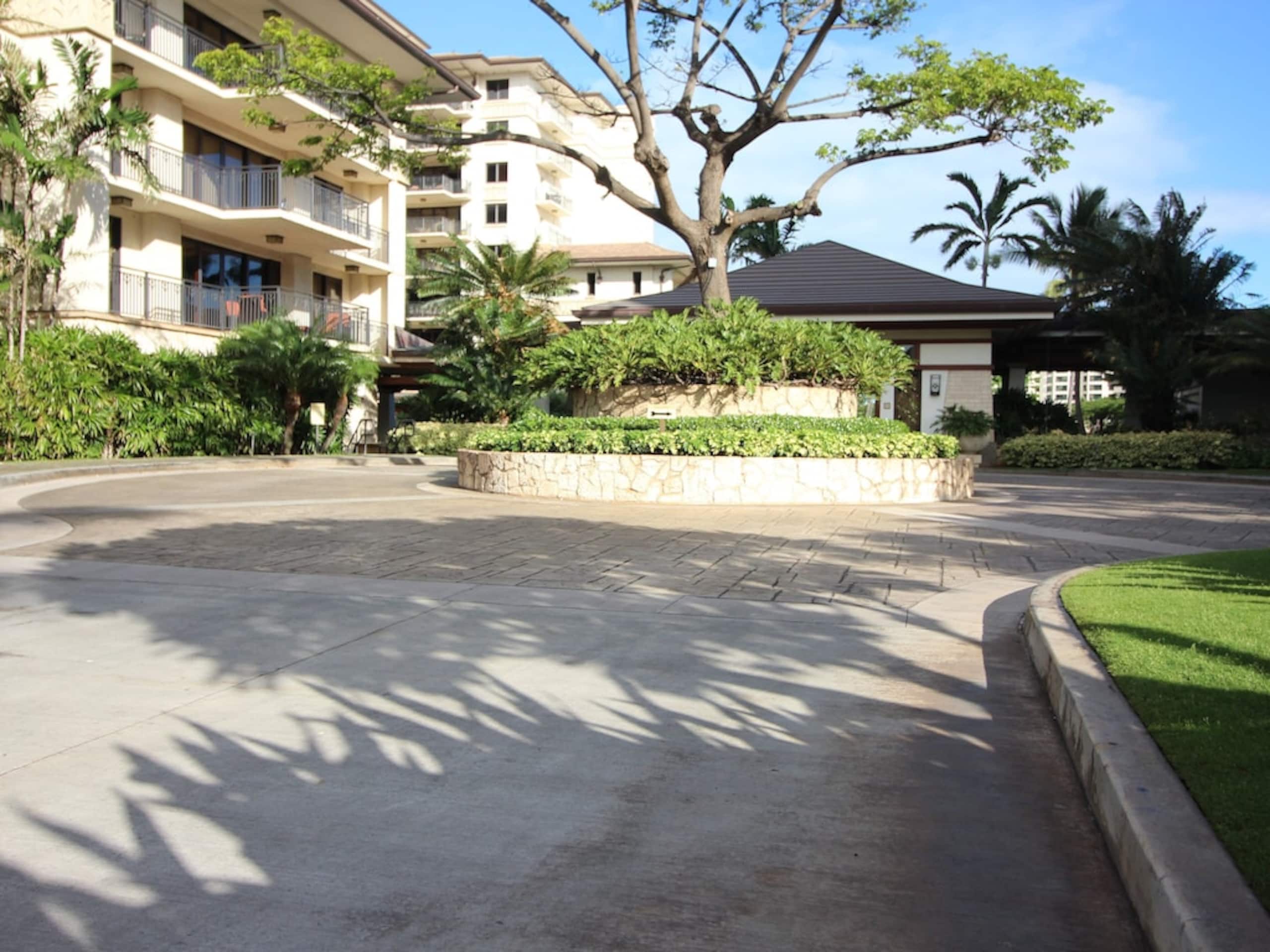 Condo in Kapolei · ★5.0 · 2 bedrooms · 2 beds · 2 private baths - Image 26