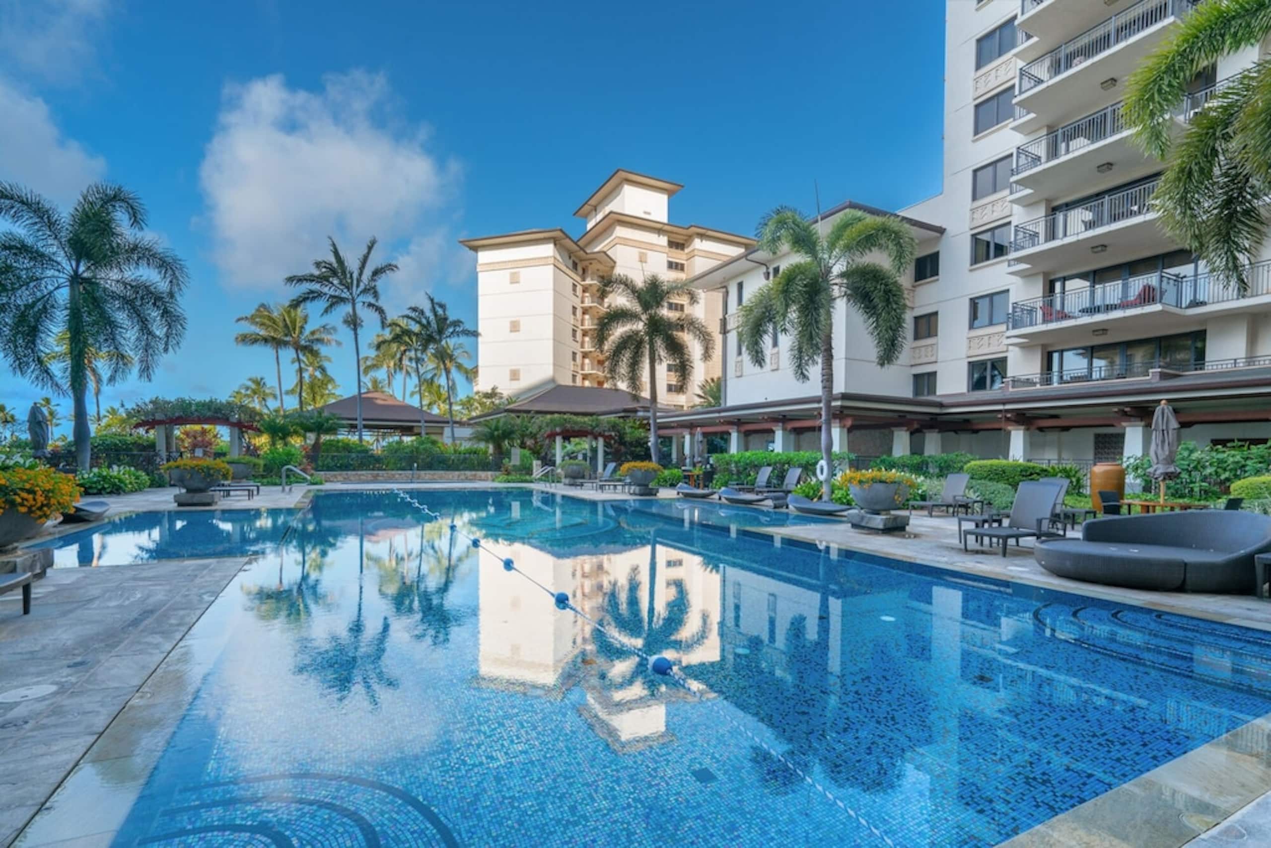 Condo in Kapolei · ★5.0 · 2 bedrooms · 2 beds · 2 private baths - Image 25